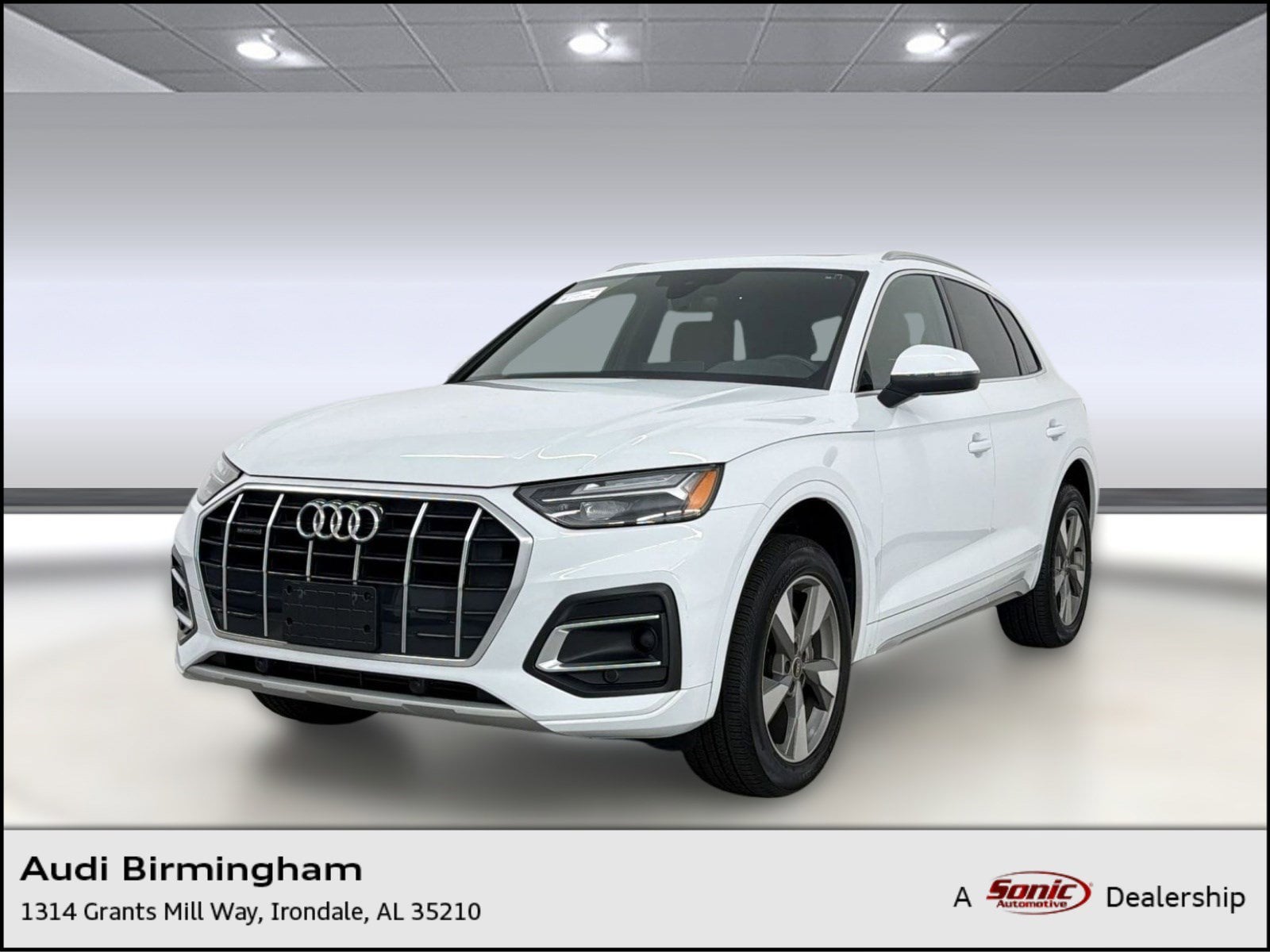 2023 Audi Q5 40 Premium's photo