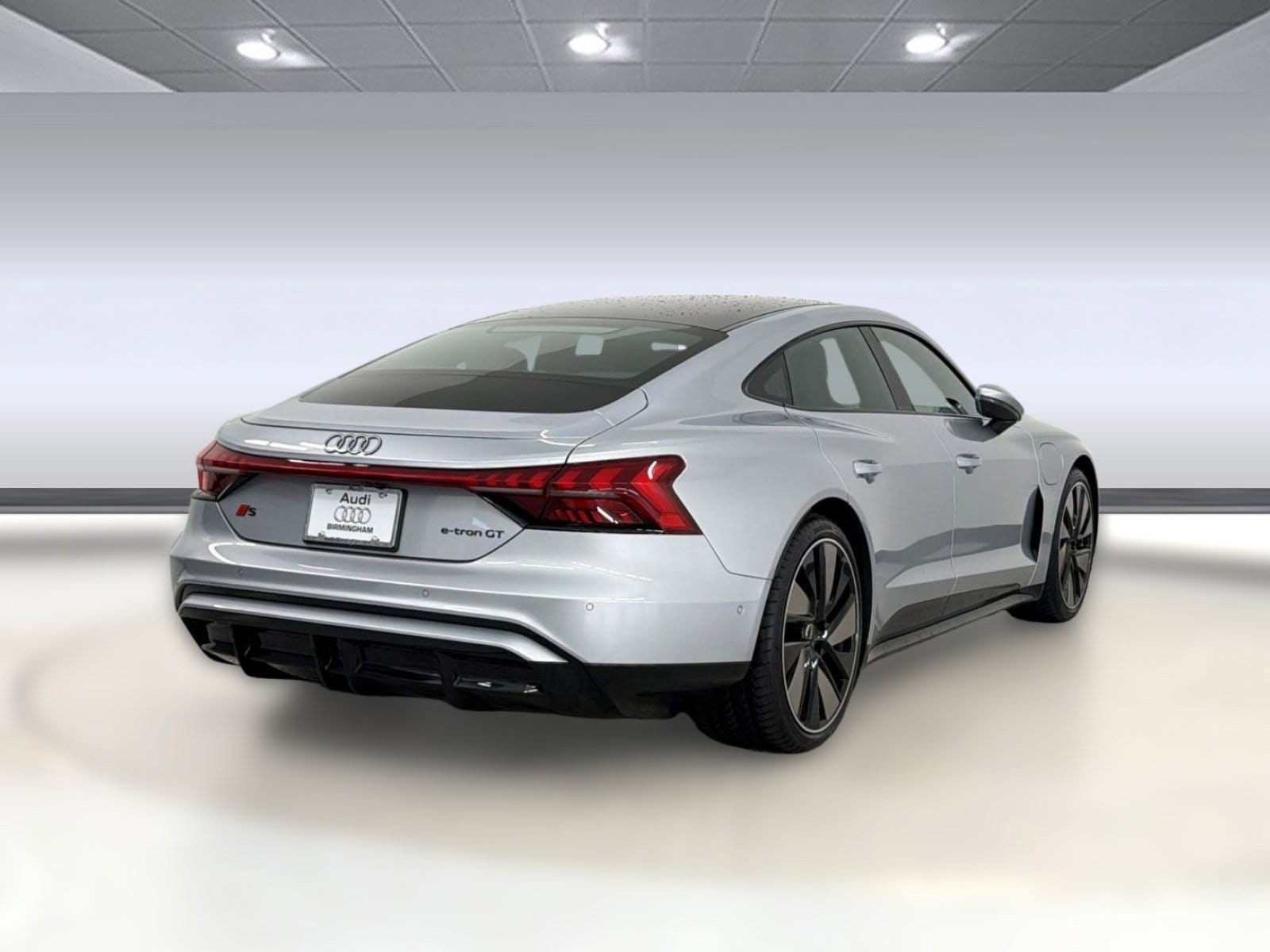 S E-tron GT Premium Plus Sedan
