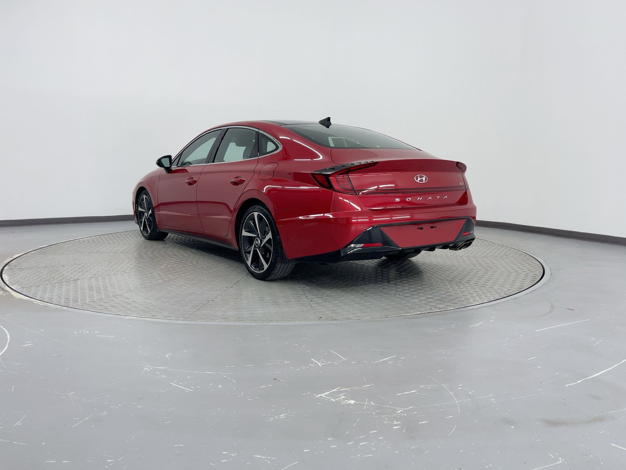 2021 Hyundai Sonata SEL Plus photo 2