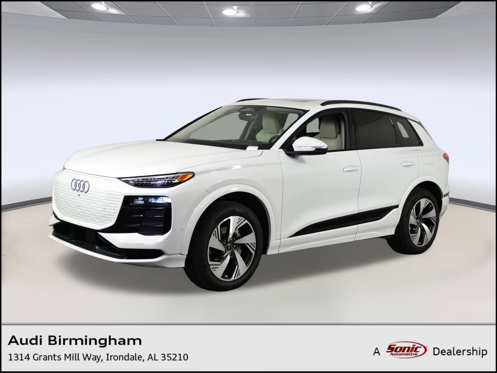 2025 Audi Q6 e-tron Premium Plus's photo