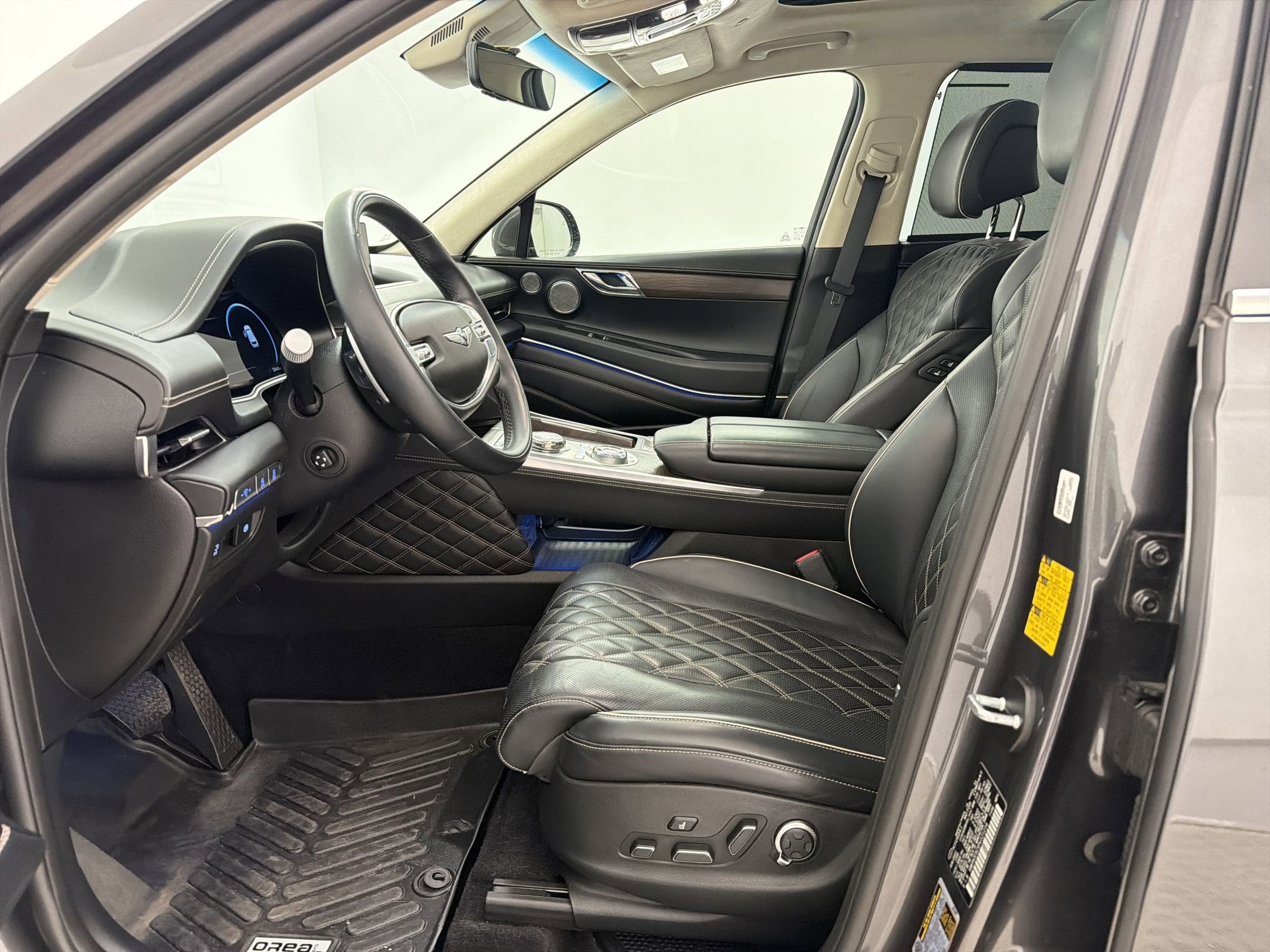 2023 Genesis GV80 3.5T AWD photo 4