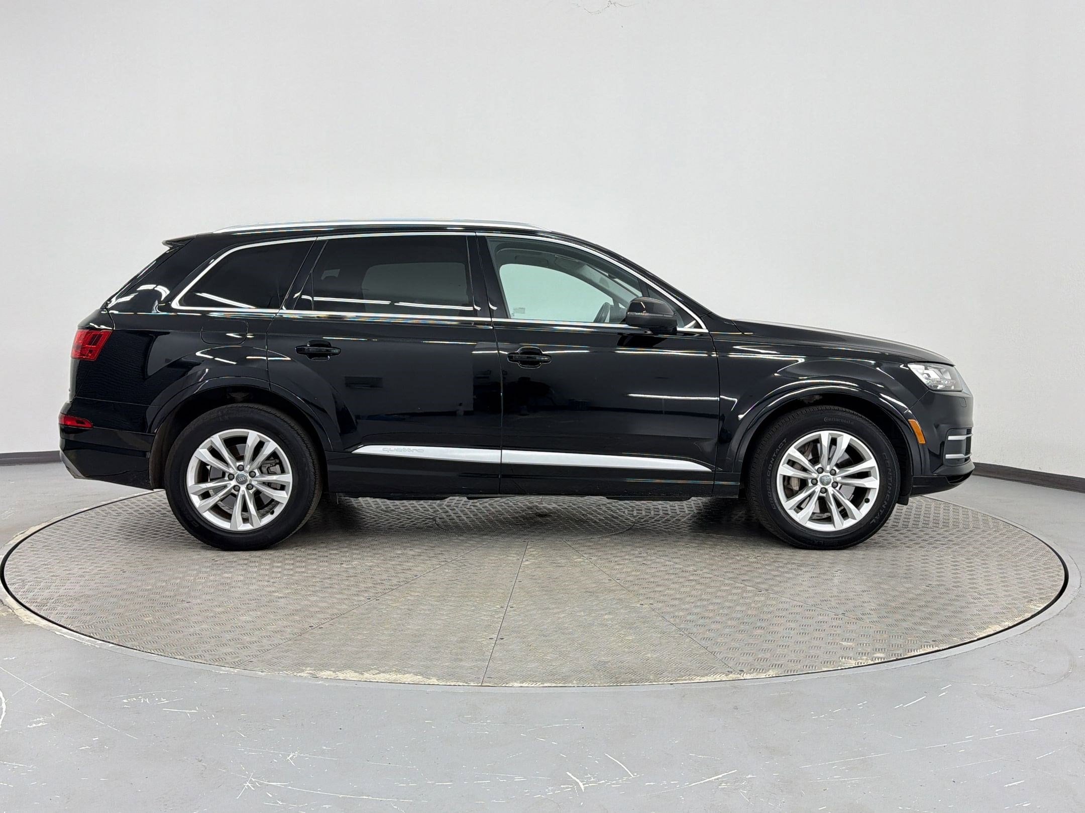 2019 Audi Q7 Premium Plus photo 3