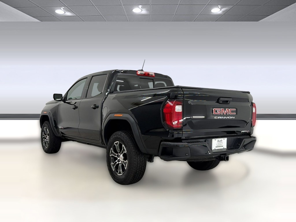 Used 2025 GMC Canyon 4WD AT4 Truck Crew Cab