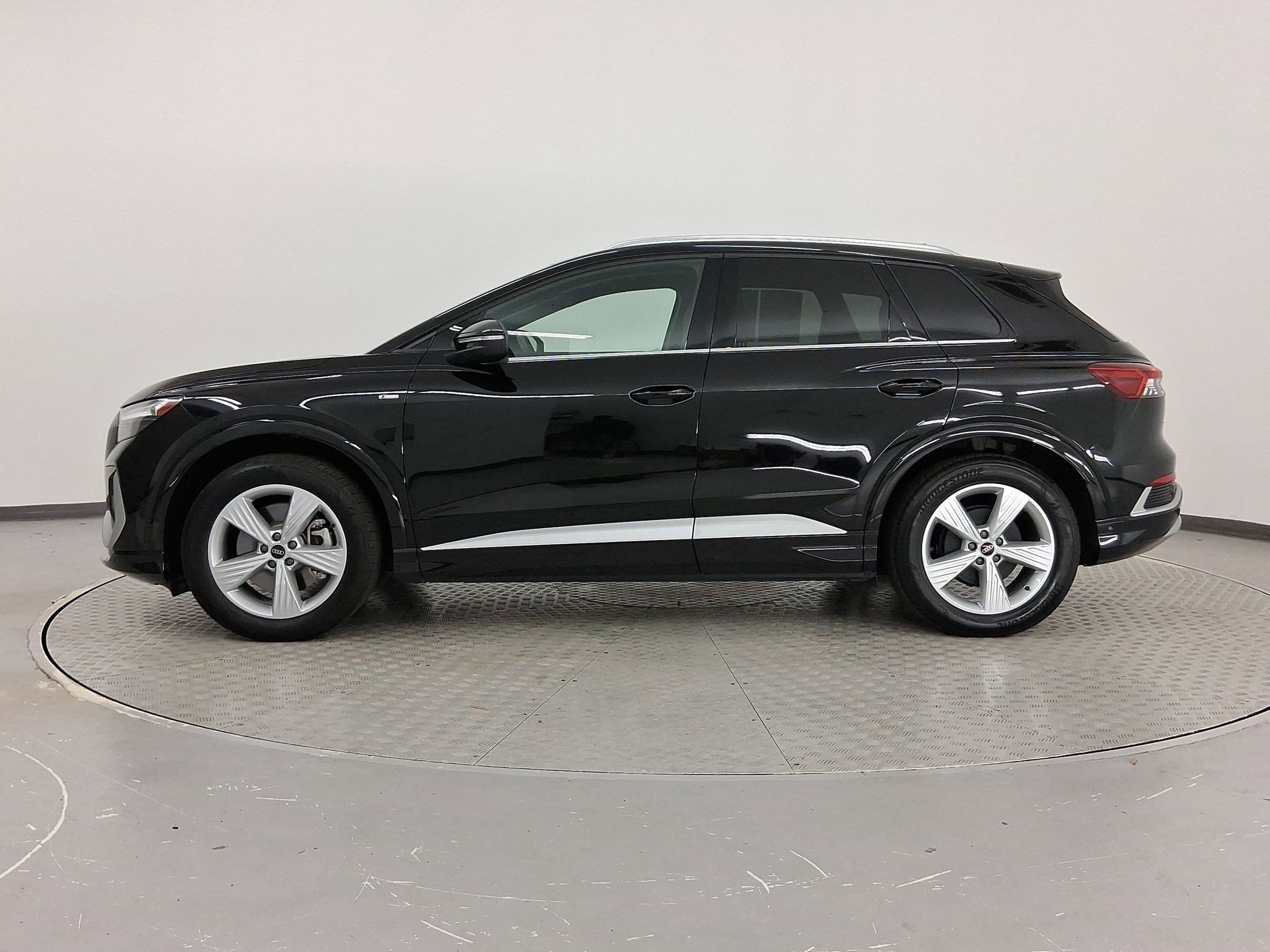 Used 2024 Audi Q4 e-tron Premium Plus with VIN WA1LUBFZ3RP083747 for sale in Irondale, AL
