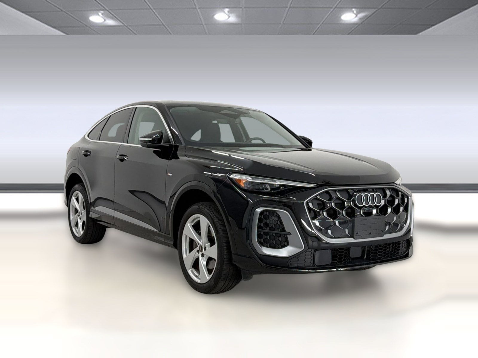 Q5 Sportback Premium Plus SUV
