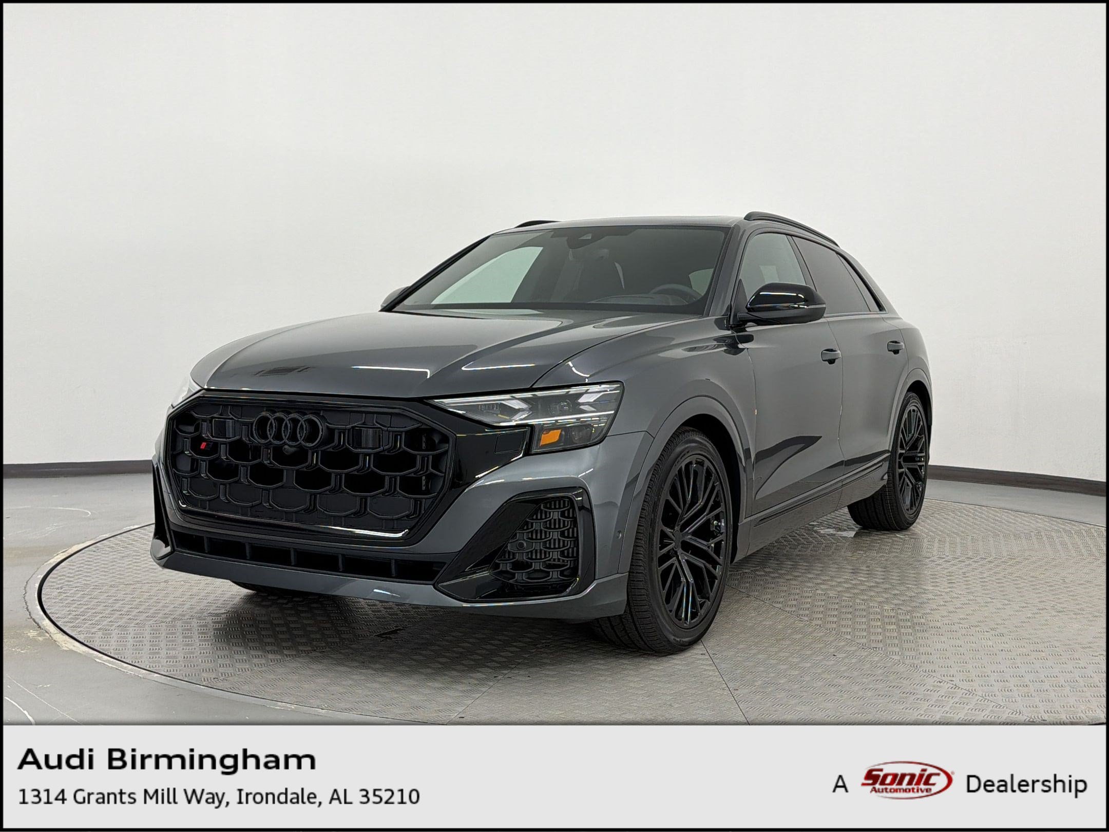 SQ8 Prestige SUV