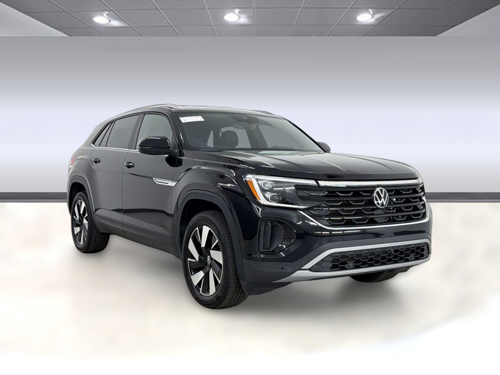 2025 Volkswagen Atlas Cross Sport 2.0T SE w/Technology photo 6