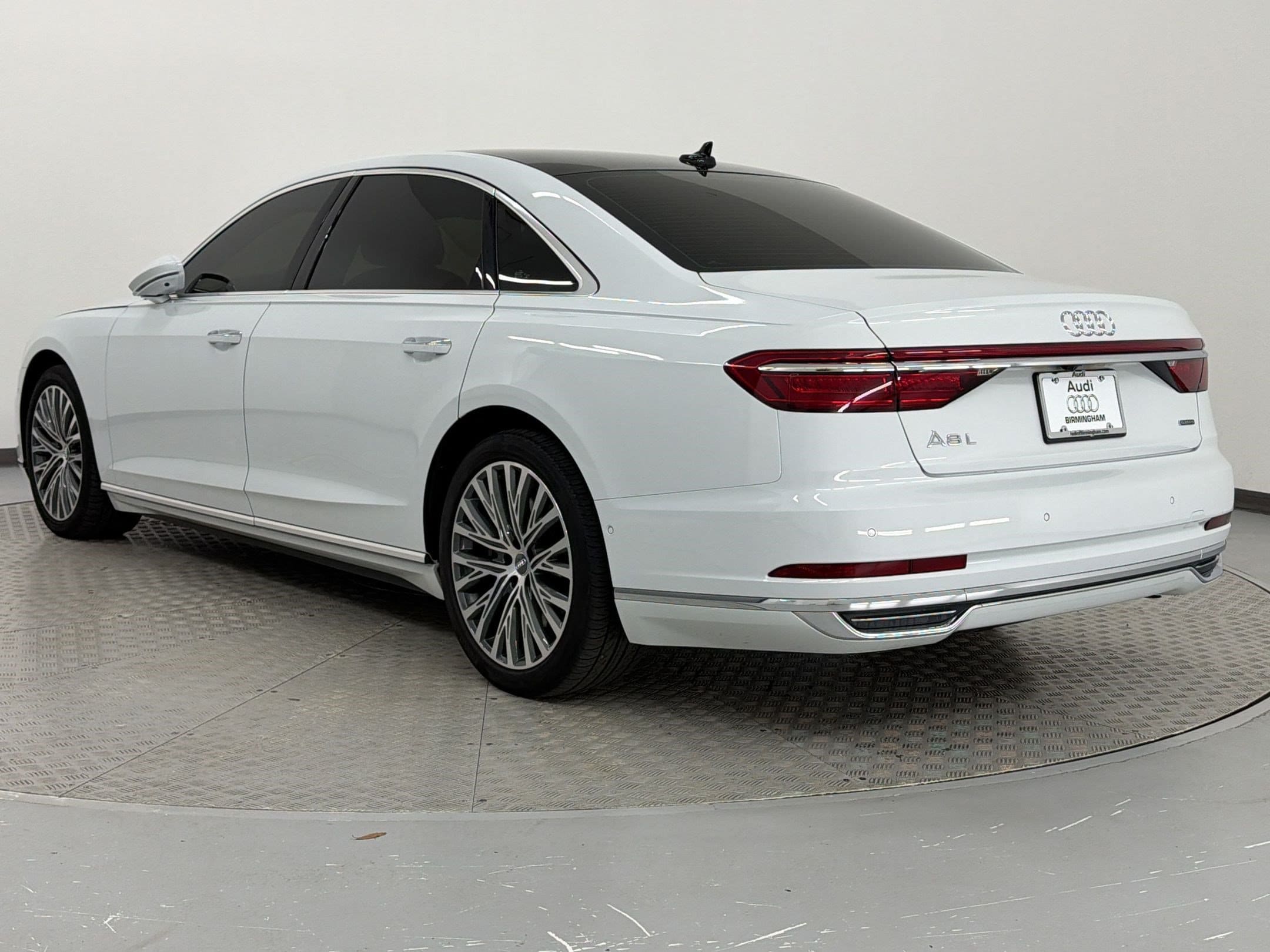 A8 55 TFSI Quattro Sedan