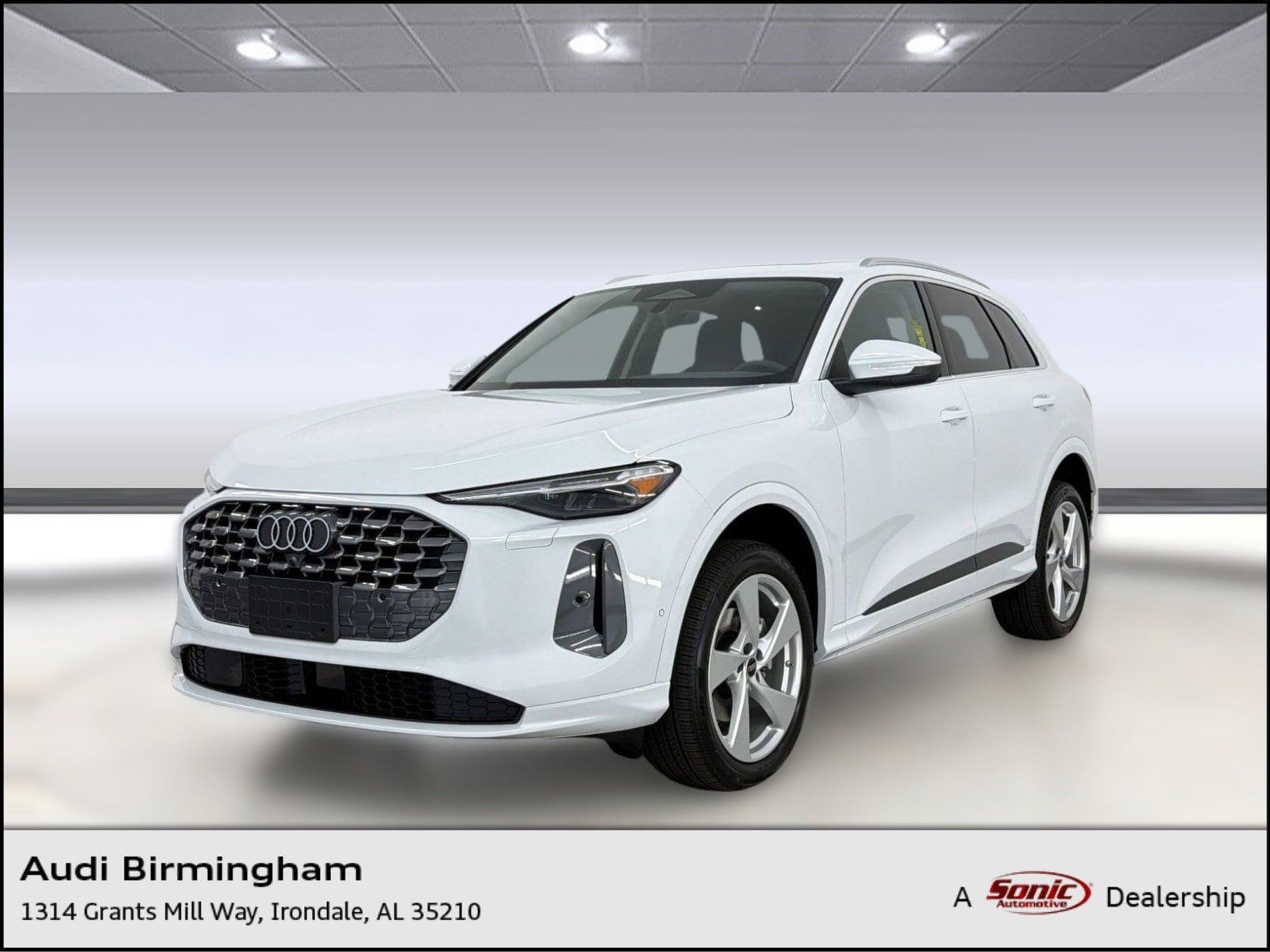2026 Audi Q5 Premium Plus quattro's photo