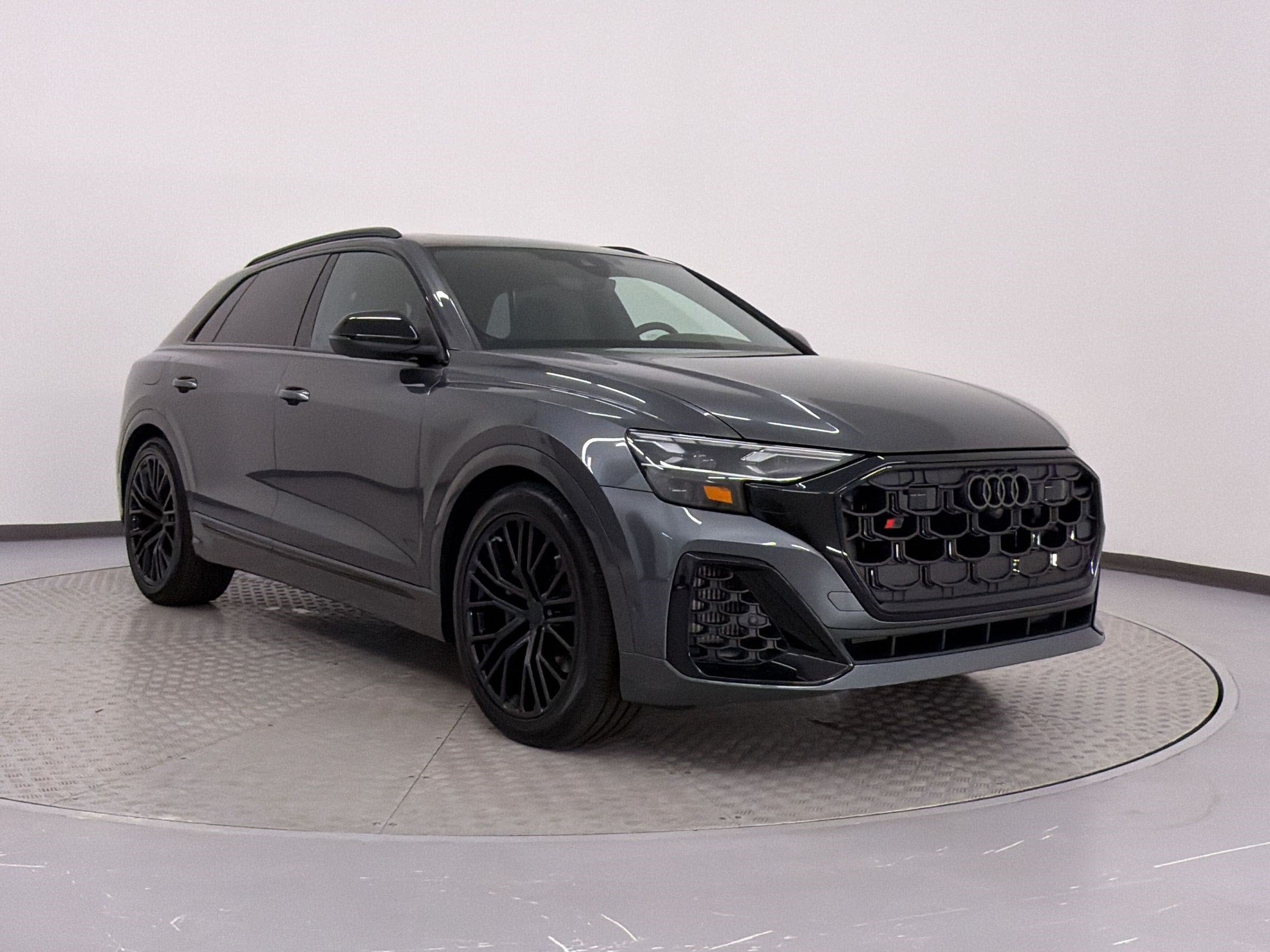 SQ8 Prestige SUV