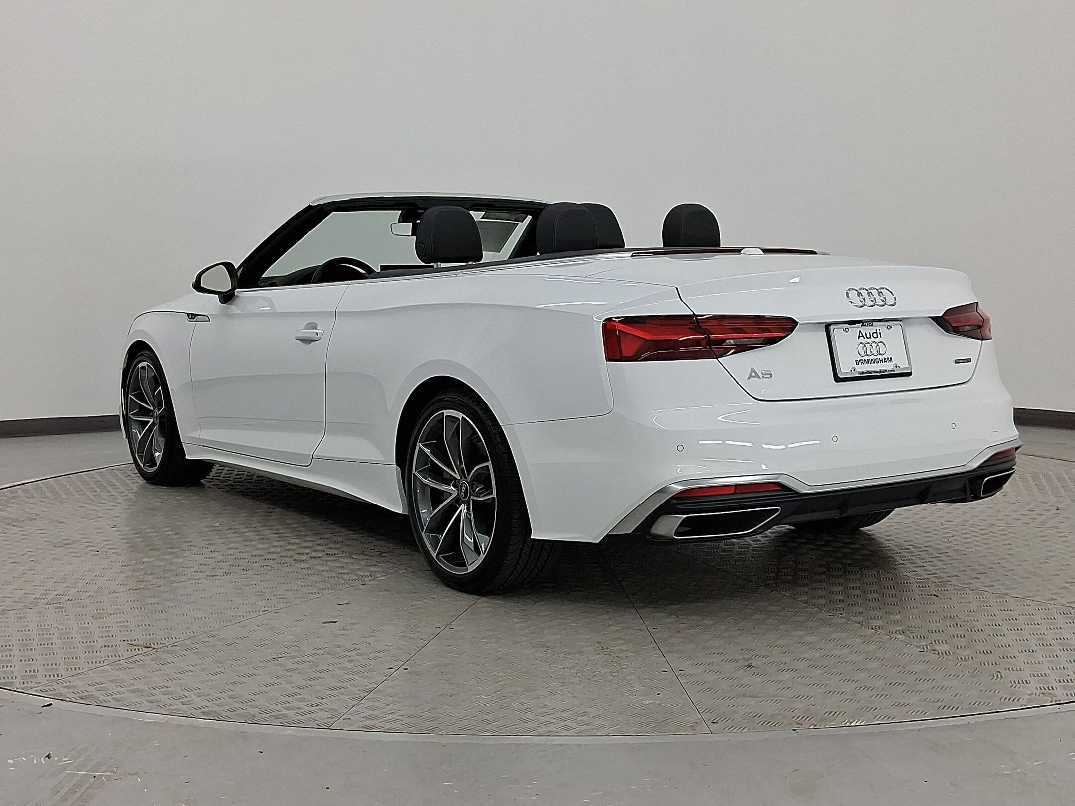 2024 Audi A5 Cabriolet S line Premium Plus photo 3