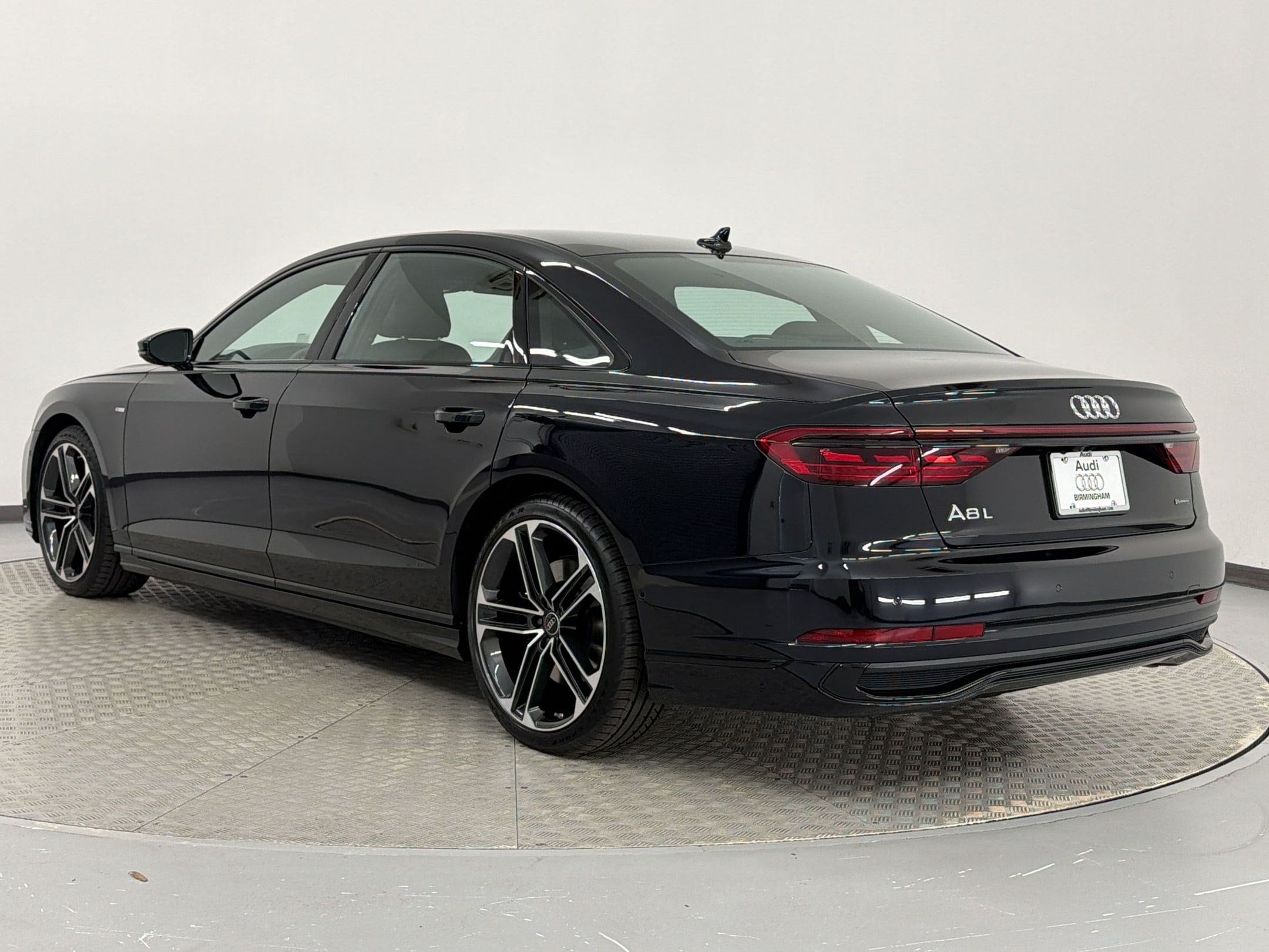 A8 L Quattro Sedan