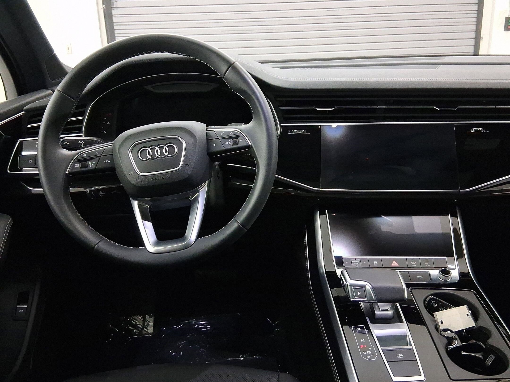 2025 Audi Q7 Premium Plus photo 4