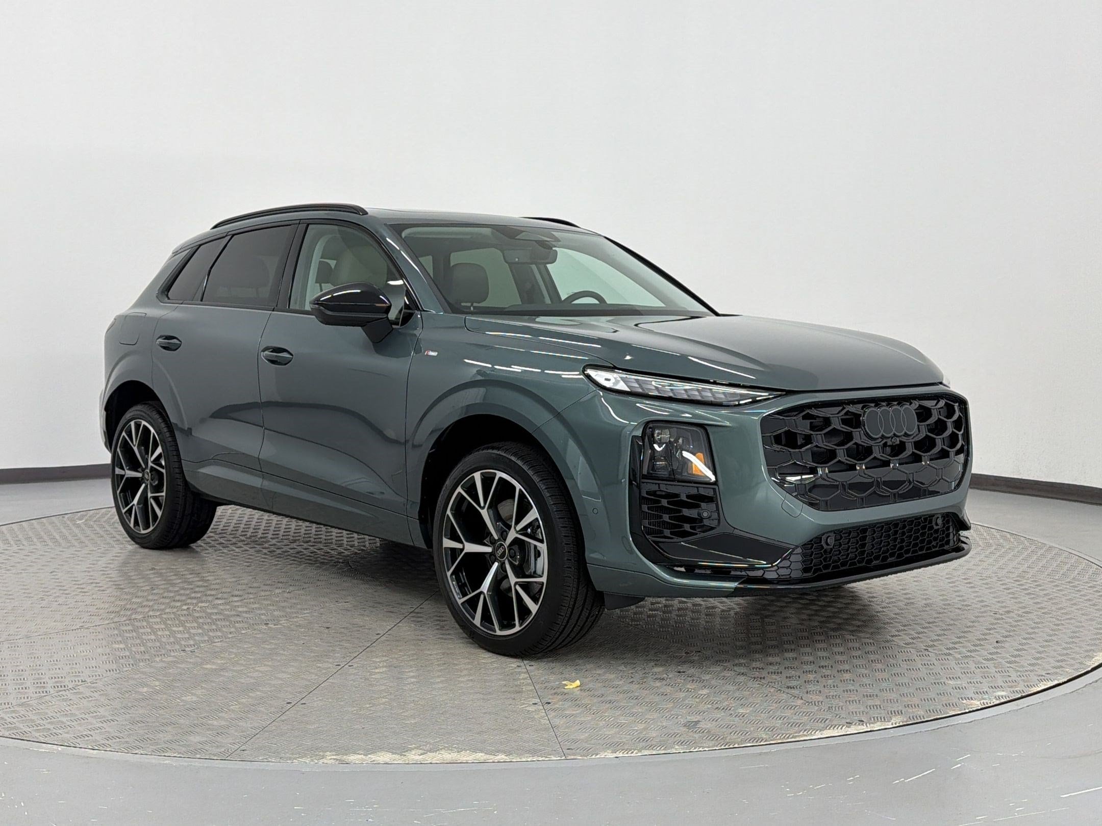 Q3 S Line SUV