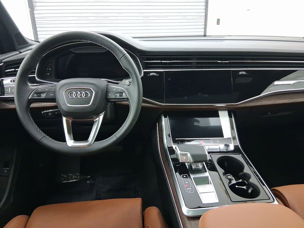 New 2026 Audi Q7 Prestige SUV