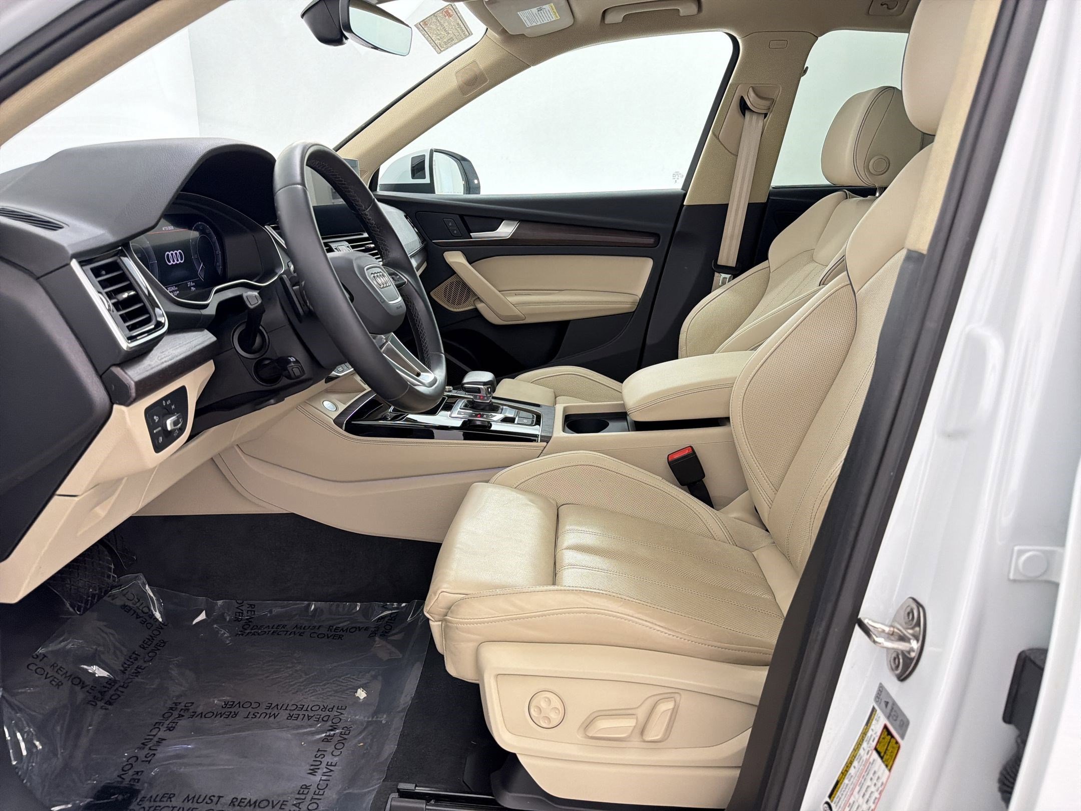 2023 Audi Q5 e S line Premium Plus photo 4