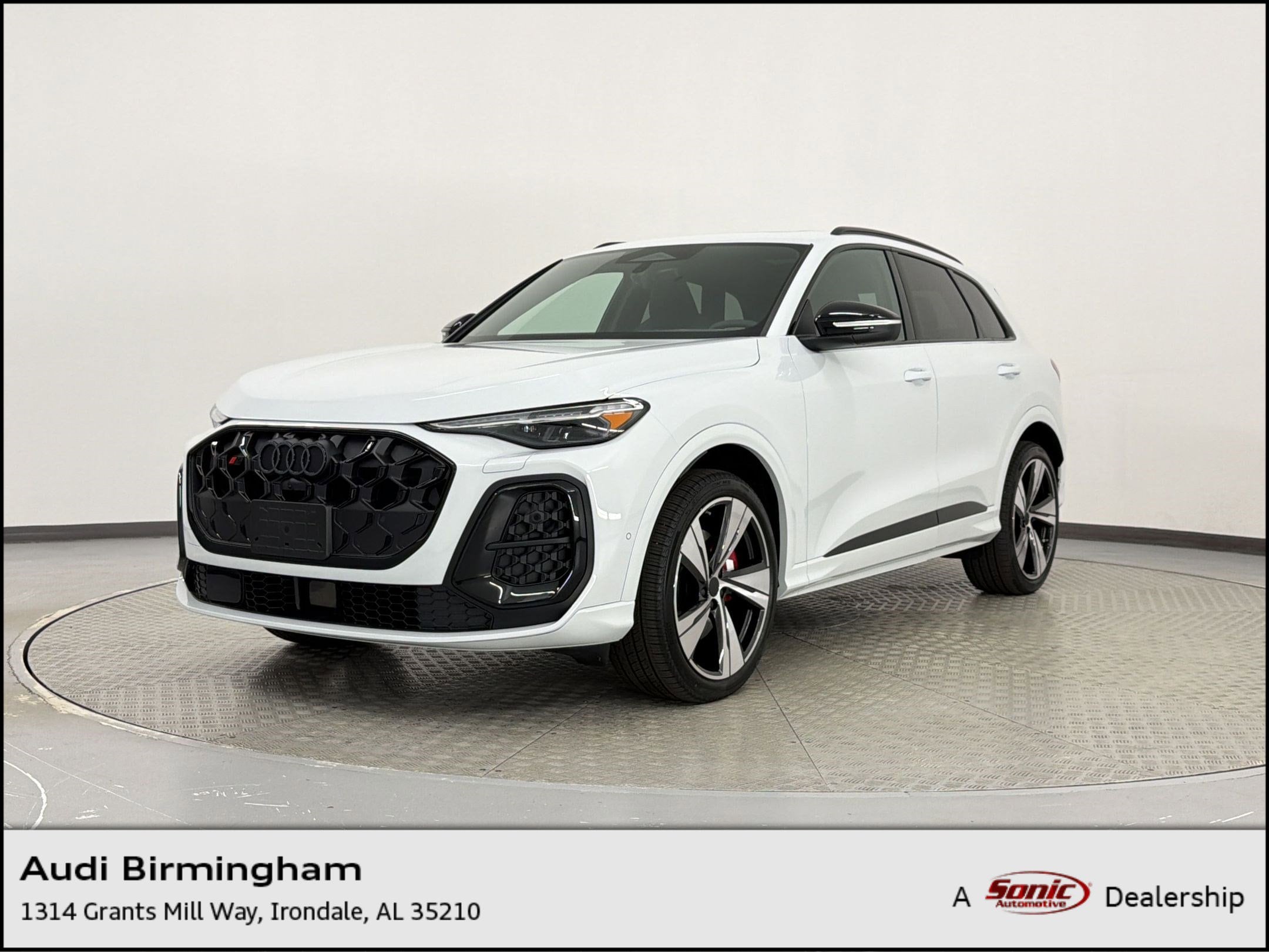 2026 Audi SQ5 Premium Plus quattro's photo