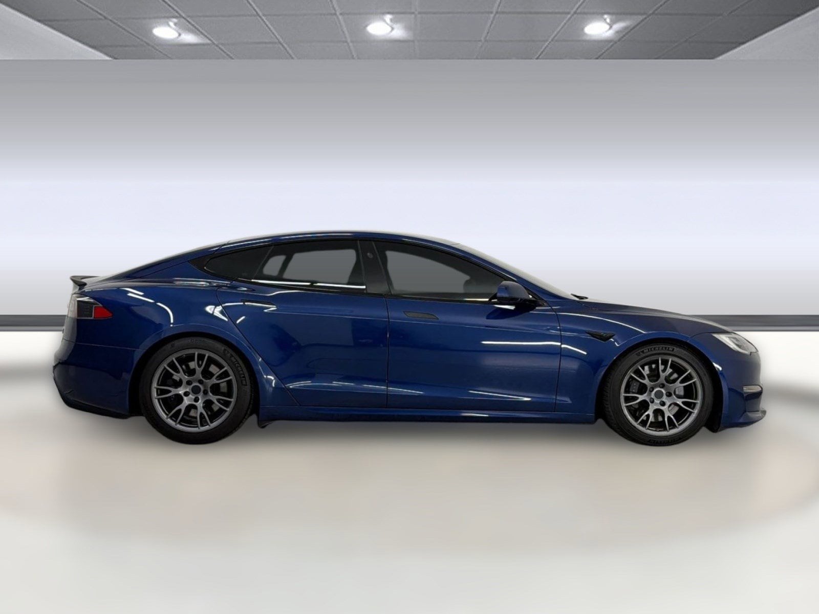 Model S Plaid Hatchback