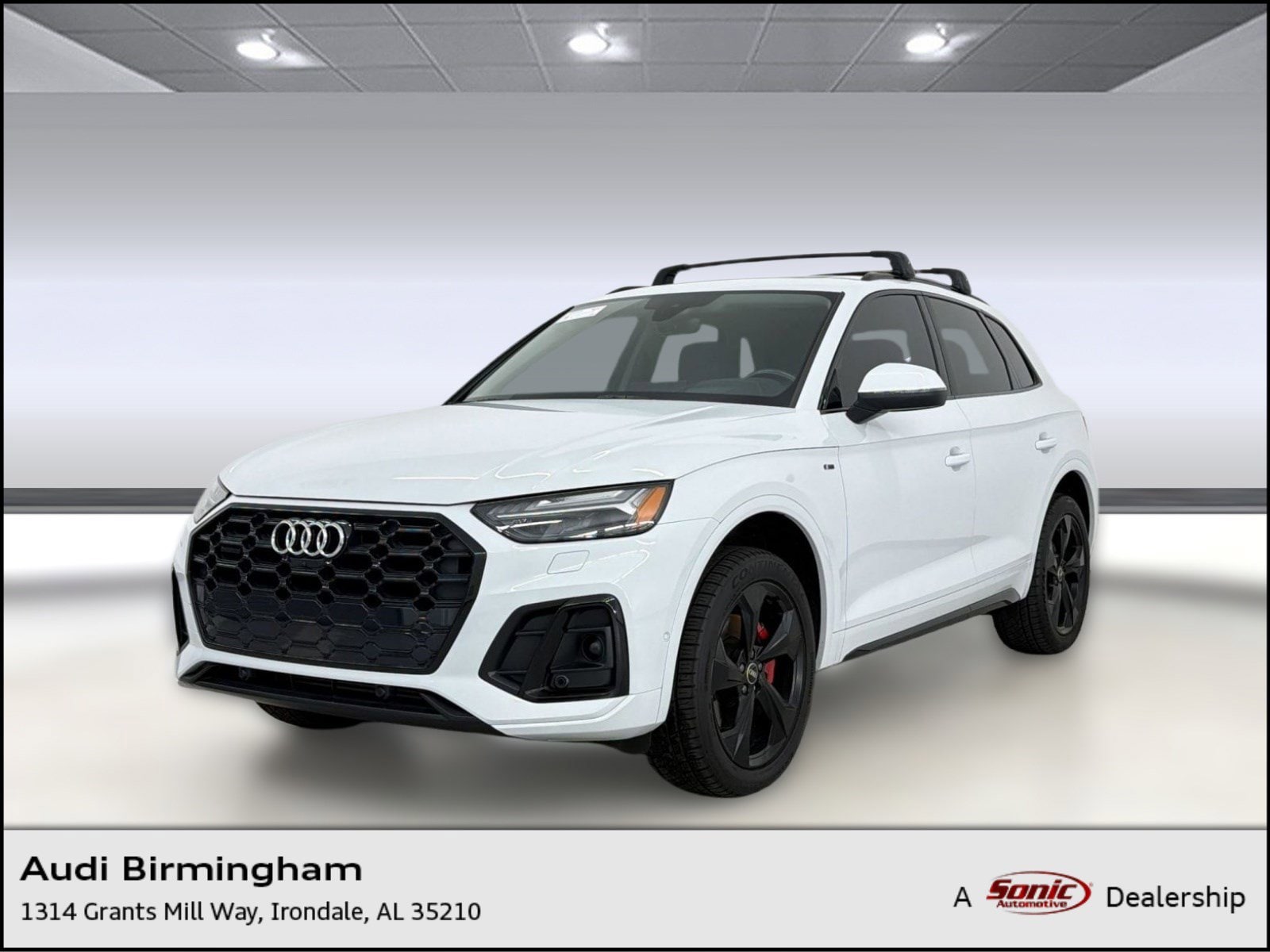 2023 Audi Q5 45 Prestige's photo