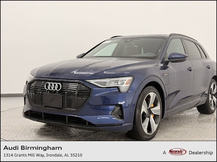 2022 Audi e-tron Premium Plus SUV
