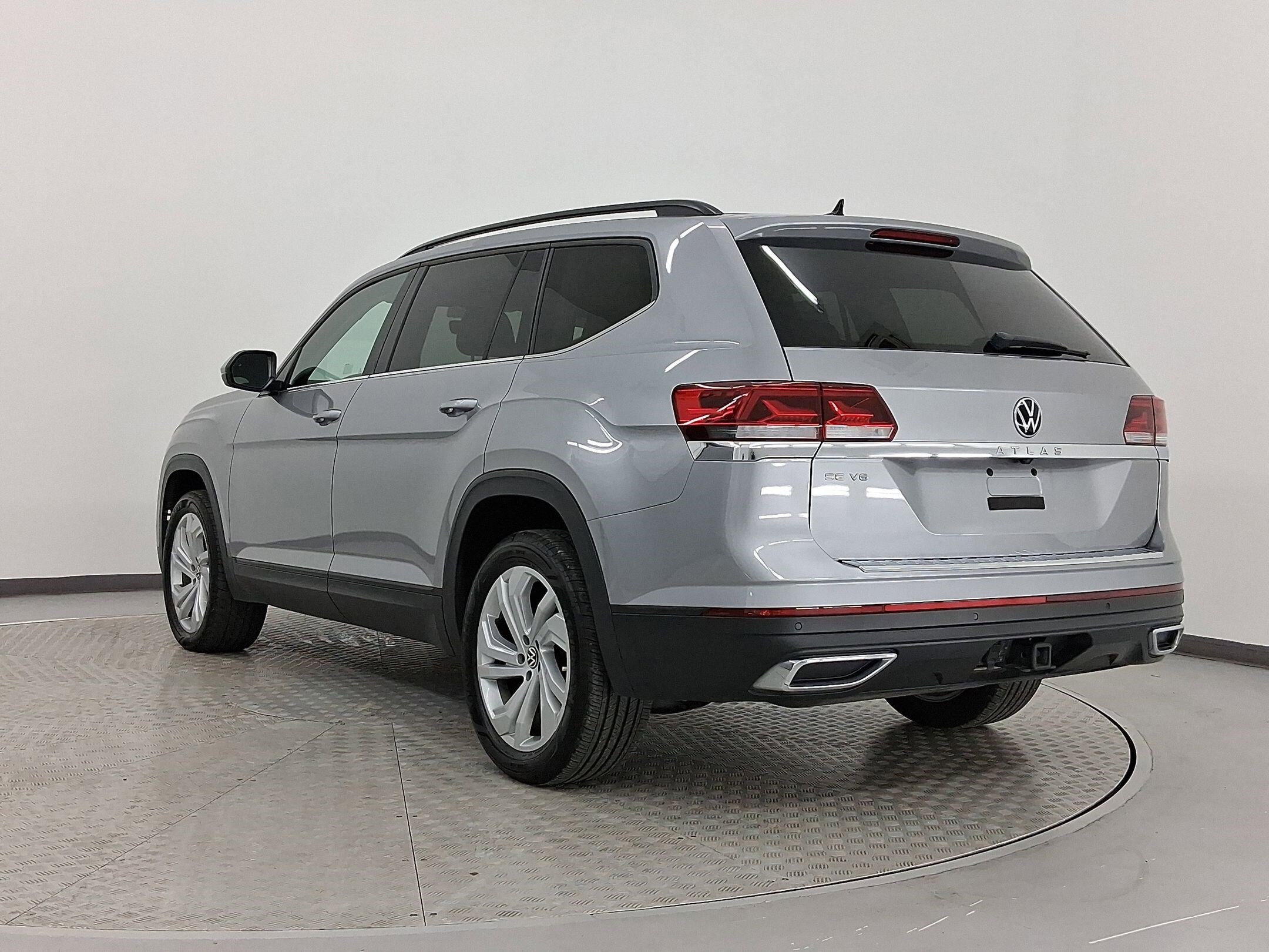 2022 Volkswagen Atlas V6 SE Technology photo 3