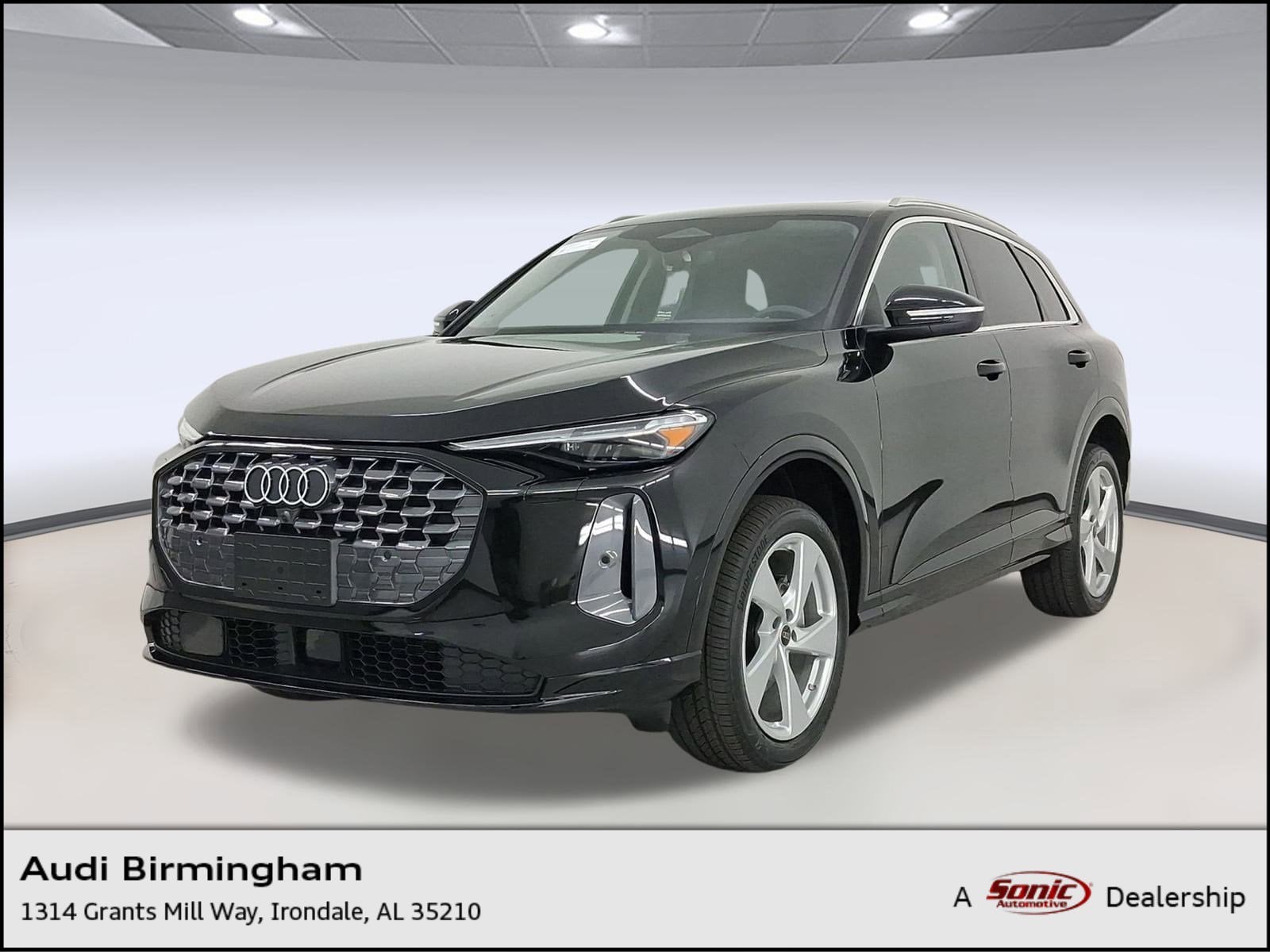 2025 Audi New Q5 Premium Plus's photo