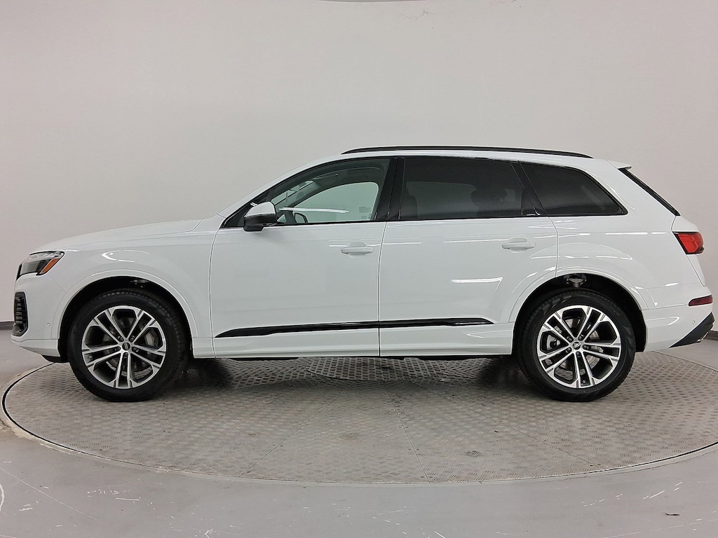 New 2026 Audi Q7 Premium SUV