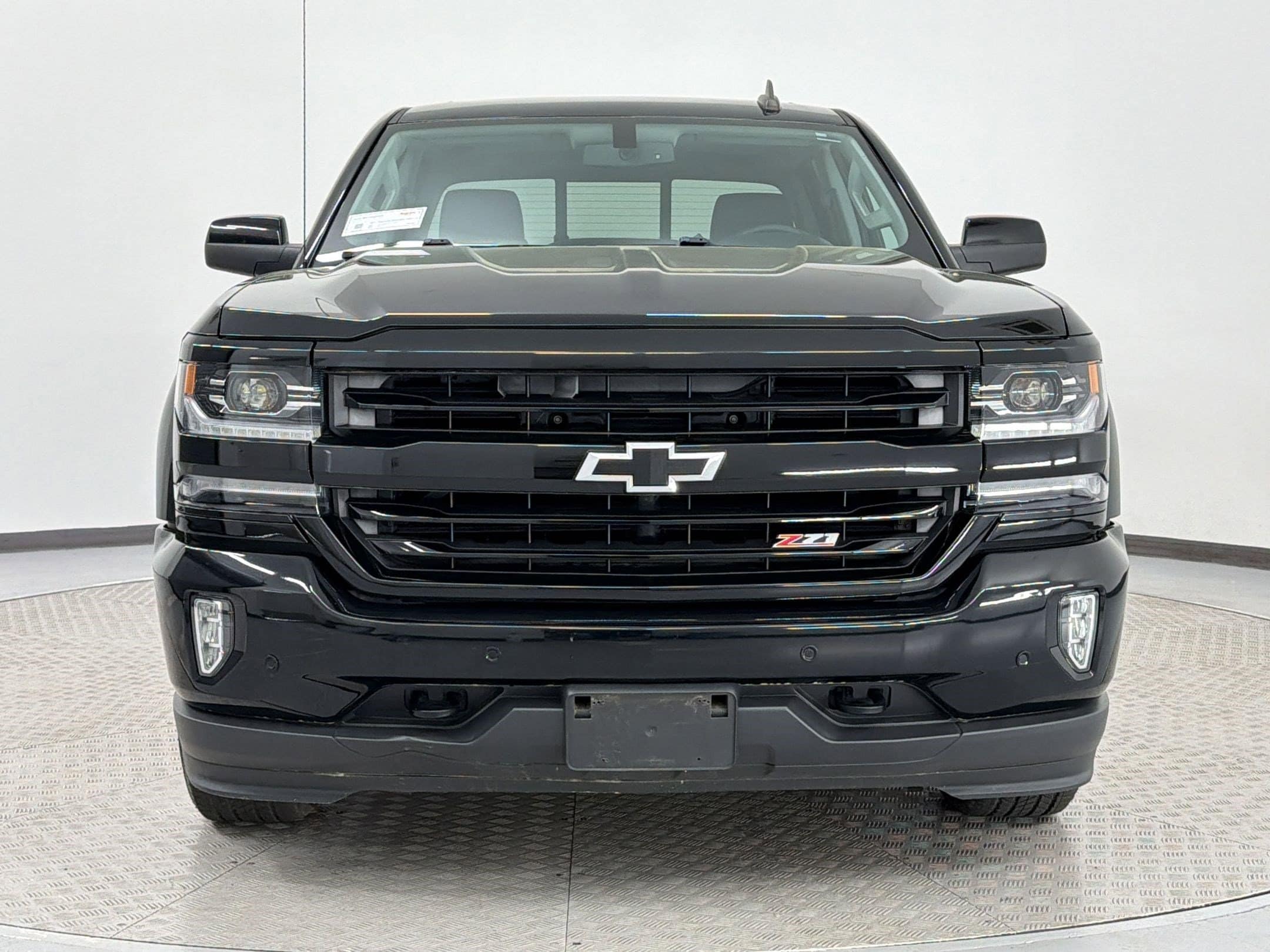 2017 Chevrolet Silverado 1500 LTZ photo 5