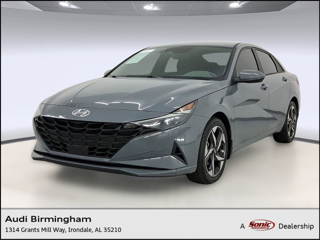 Used 2023 Hyundai Elantra SEL Sedan