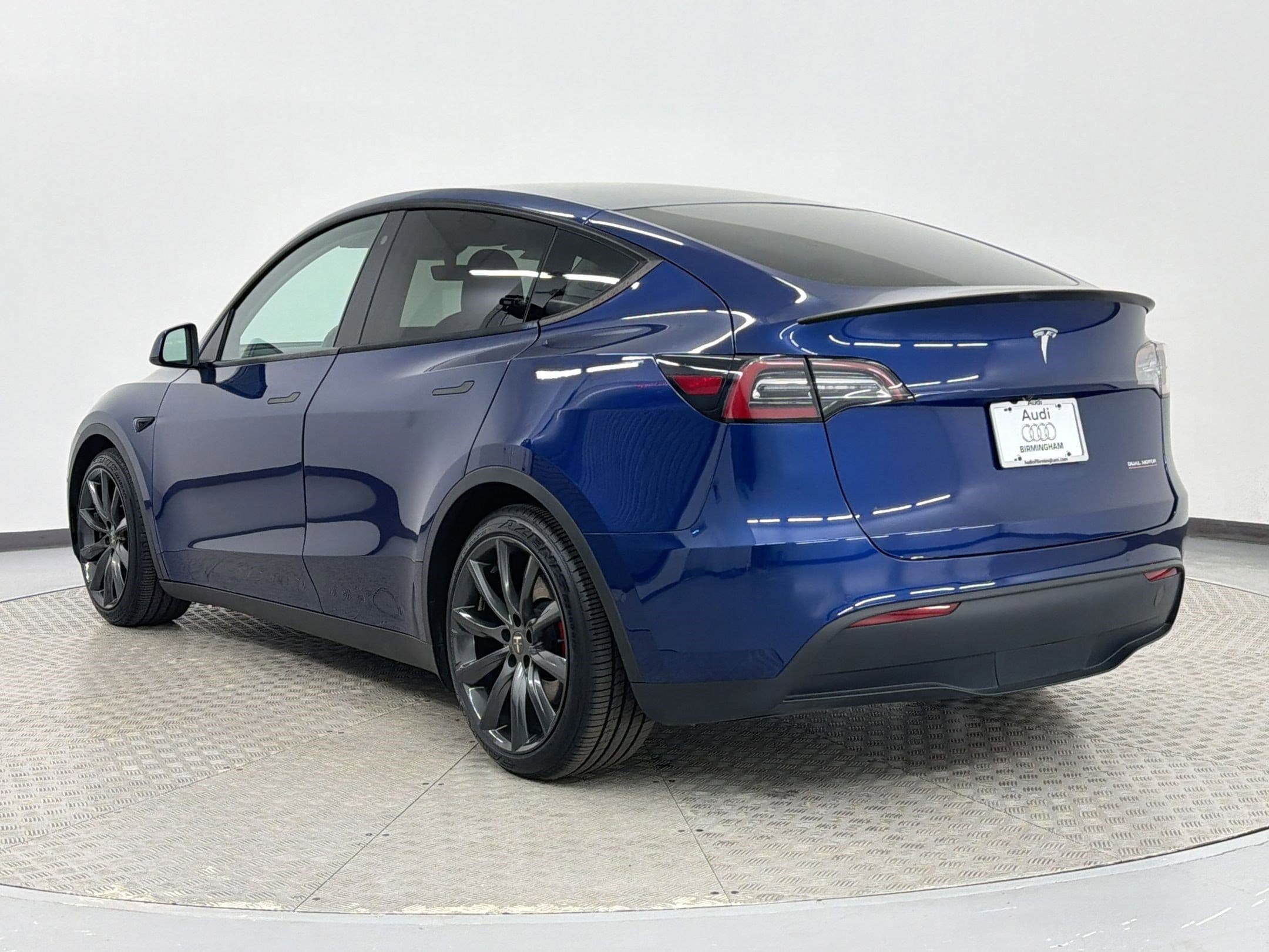 2020 Tesla Model Y Performance photo 2