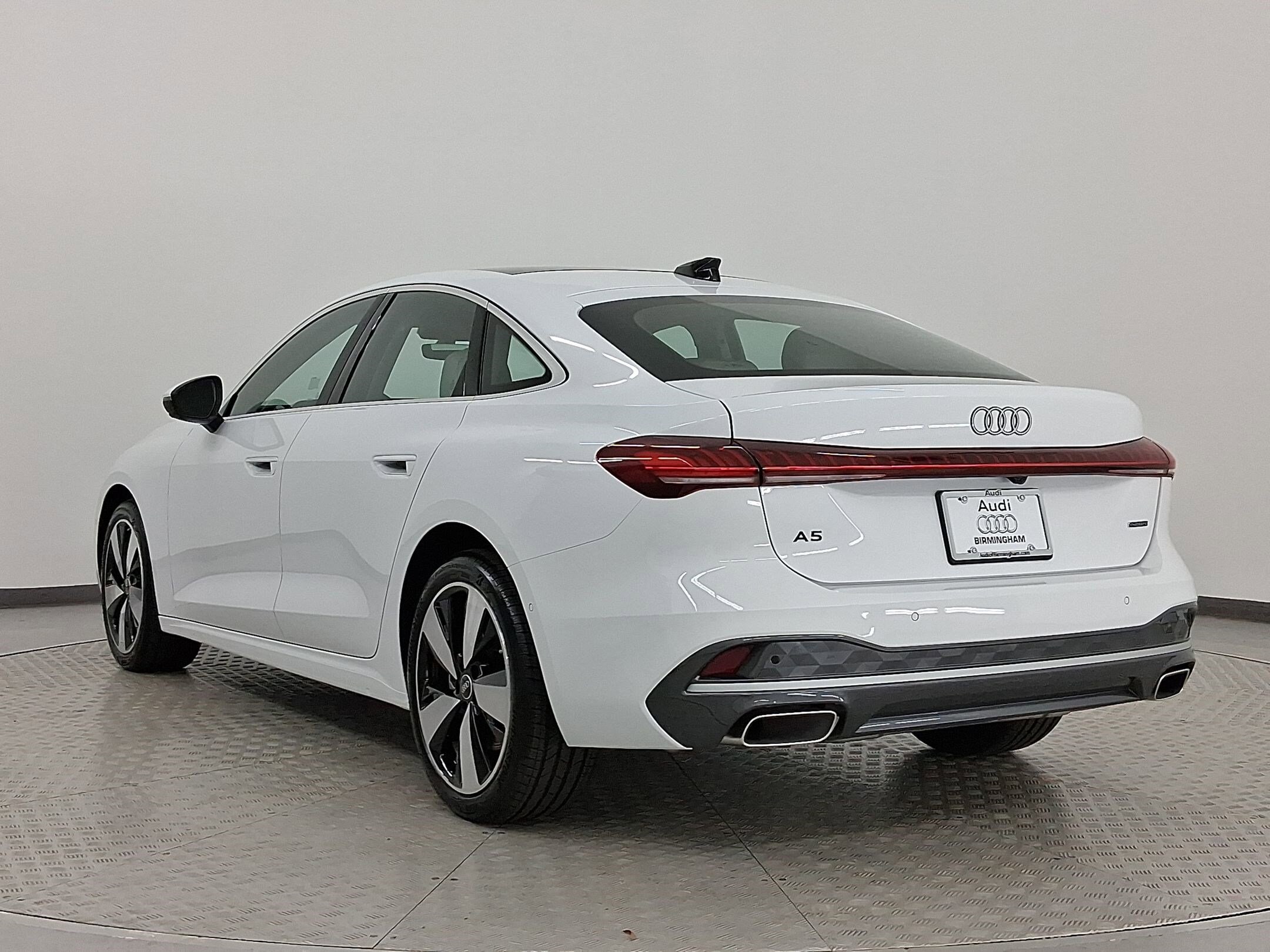 2025 Audi A5 2.0T Premium photo 3
