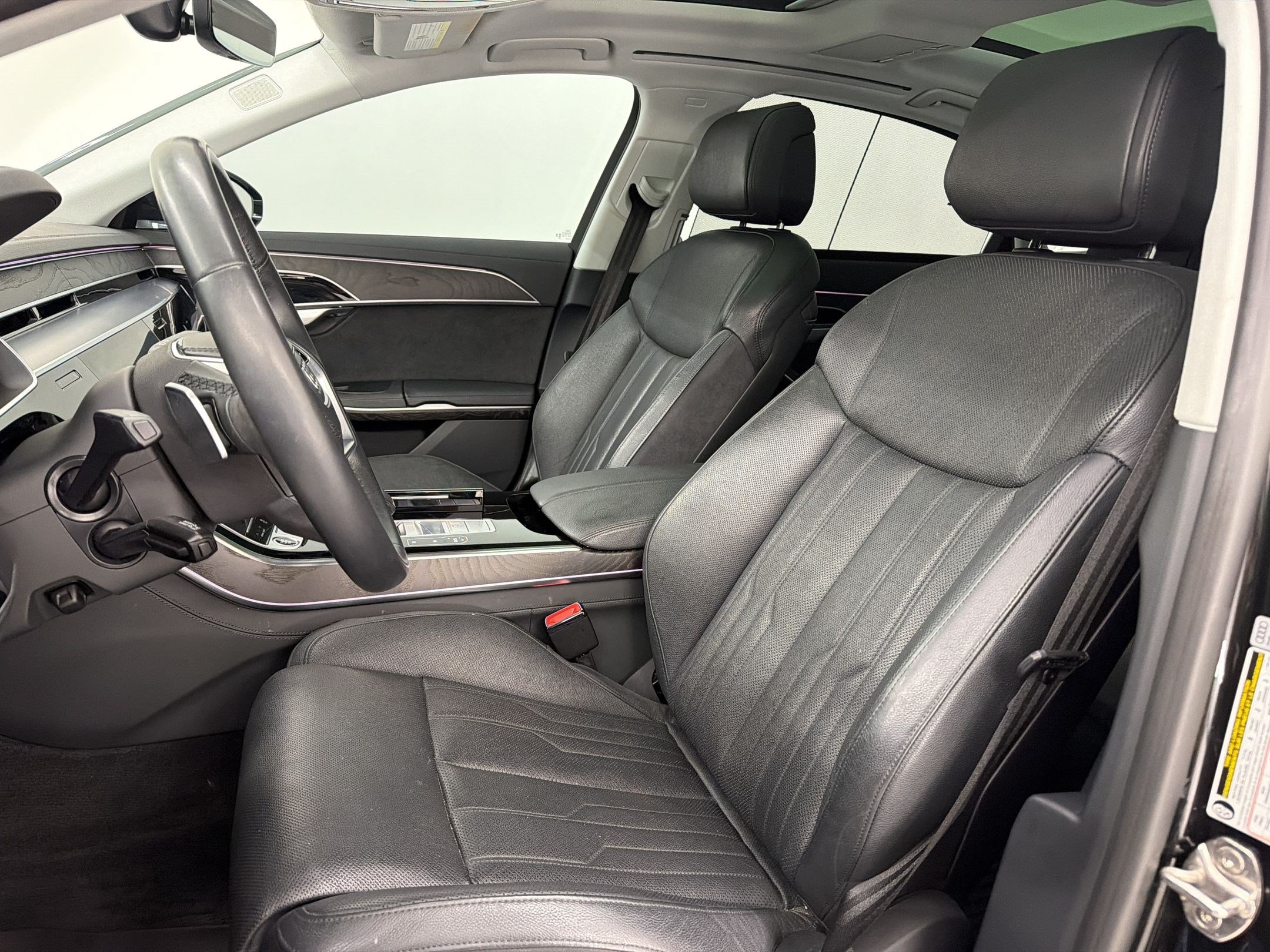 A8 A8 L 55 TFSI Quattro Tiptronic (L 55 TFSI Quattro) Sedan