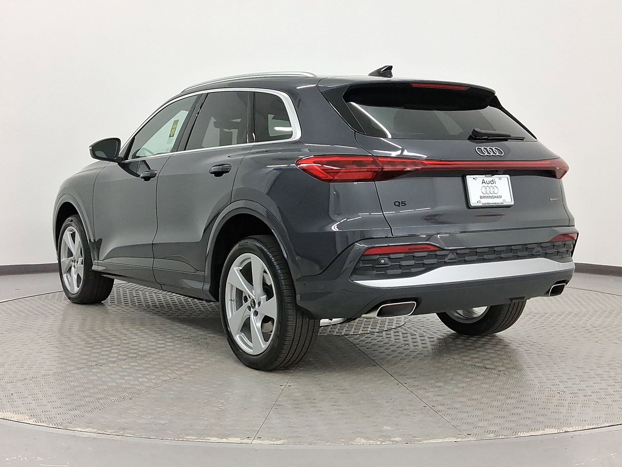 2025 Audi Q5 2.0T Premium Plus photo 3