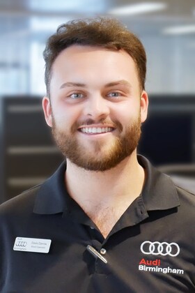 Staff member Davis Darrow from ID_c36d90f0d855