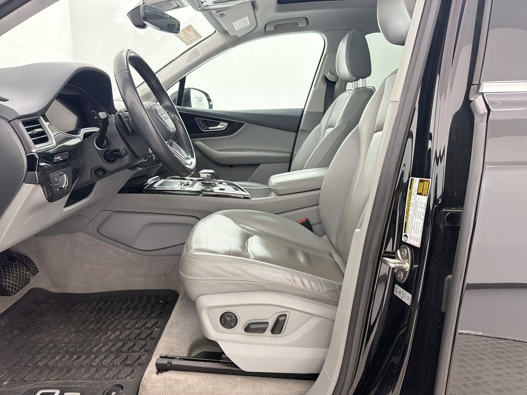 2019 Audi Q7 Premium Plus photo 4