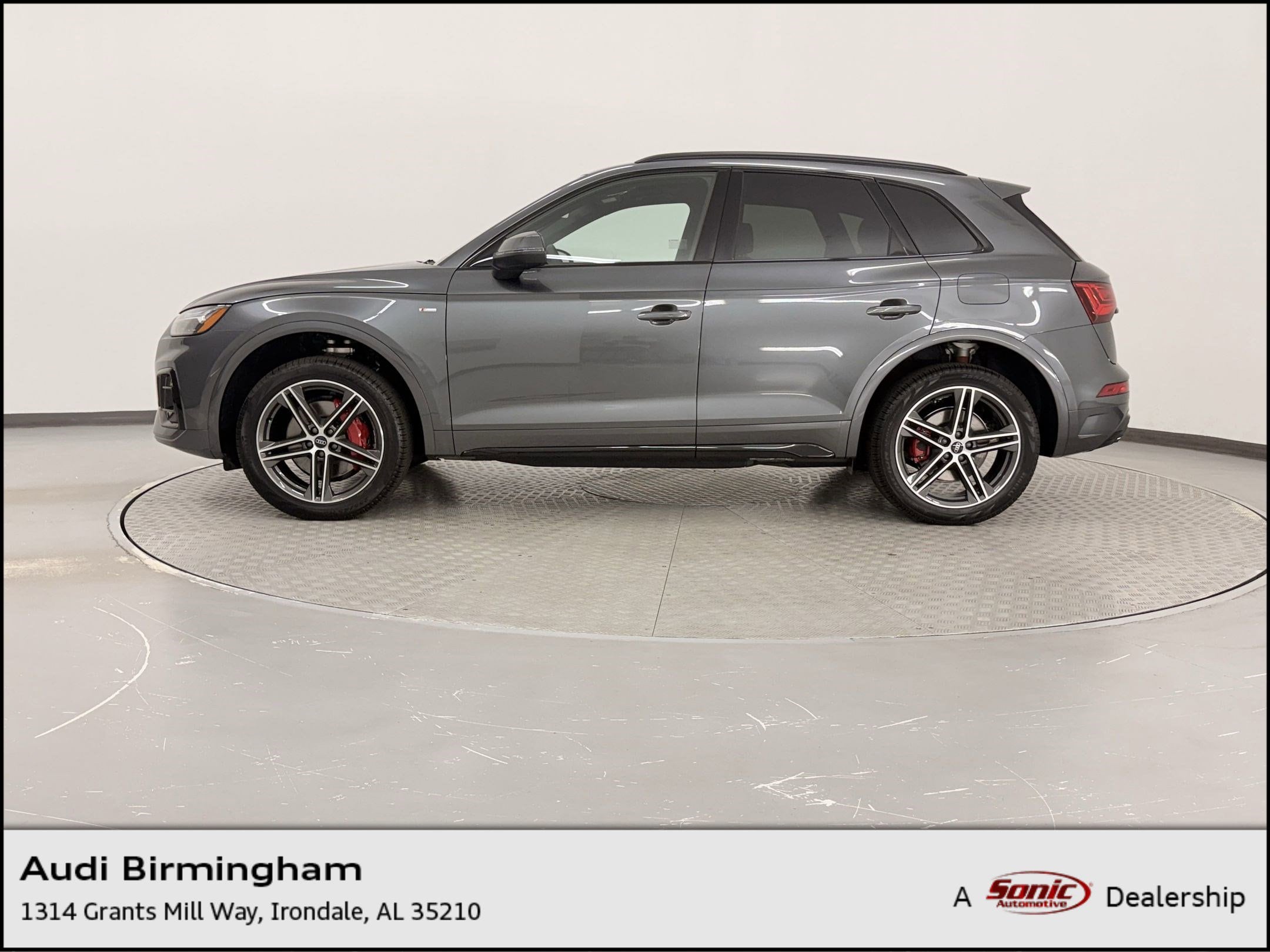 2025 Audi Q5 e SUV 