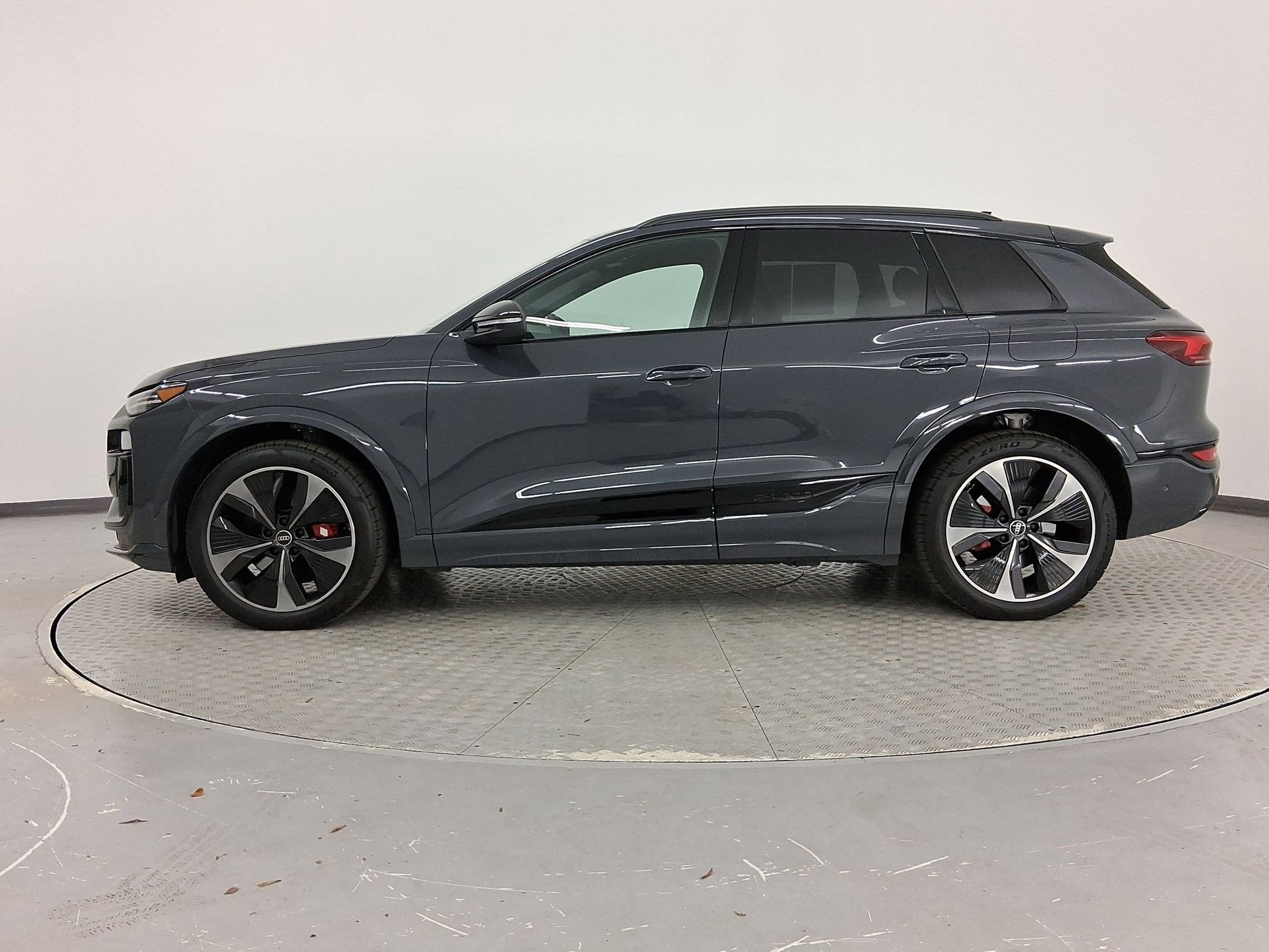 Used 2025 Audi SQ6 e-tron Prestige with VIN WA135BGF8SA003322 for sale in Irondale, AL