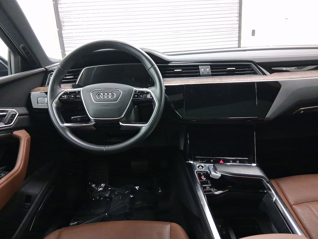 Used 2022 Audi e-tron Premium Plus SUV