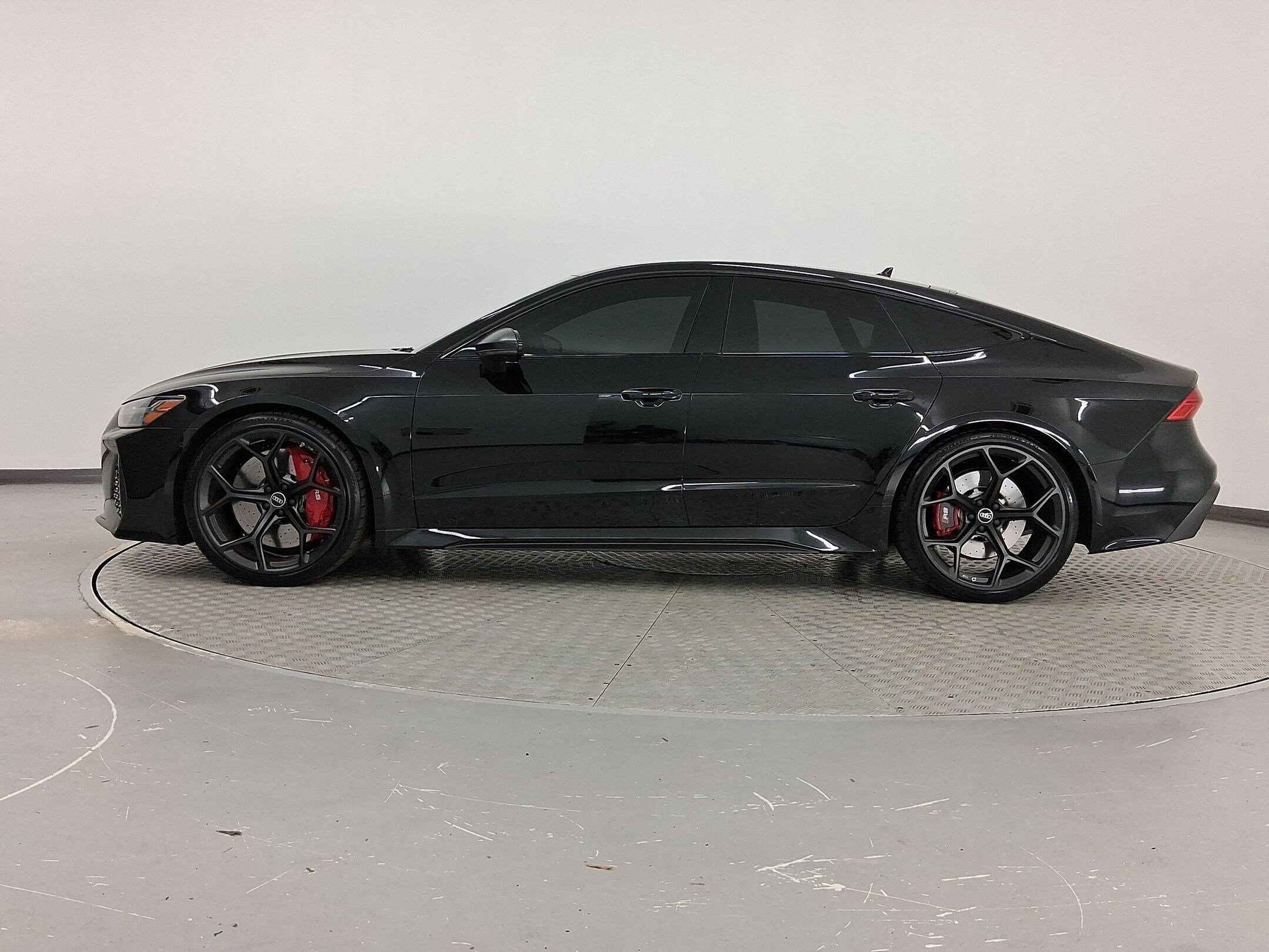 2025 Audi RS 7 Performance Base photo 2