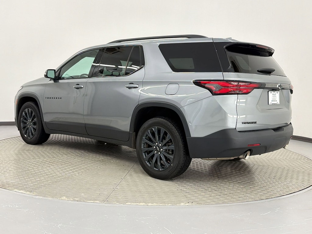 Used 2023 Chevrolet Traverse RS SUV