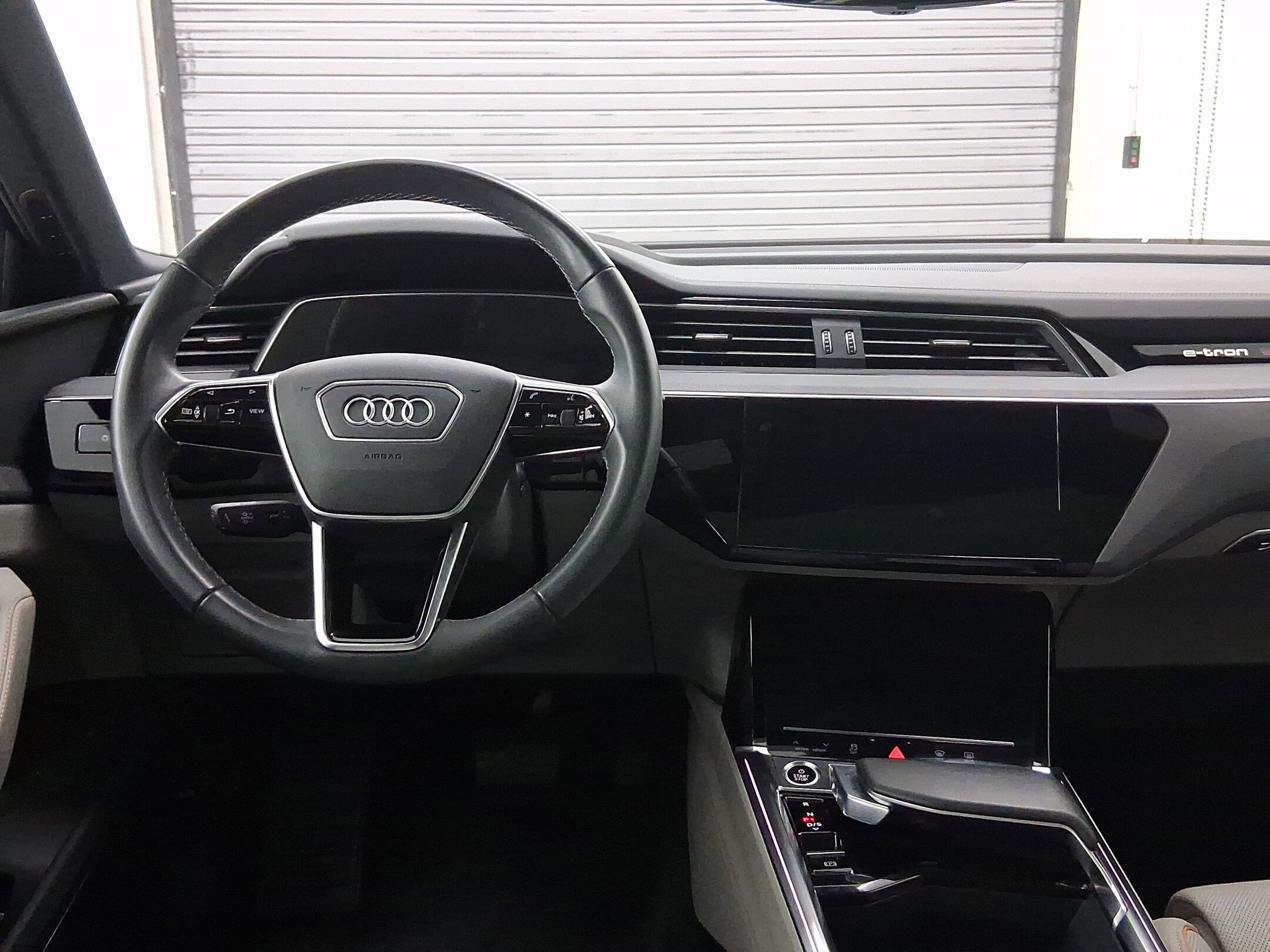 2024 Audi Q8 E-tron line Prestige photo 4