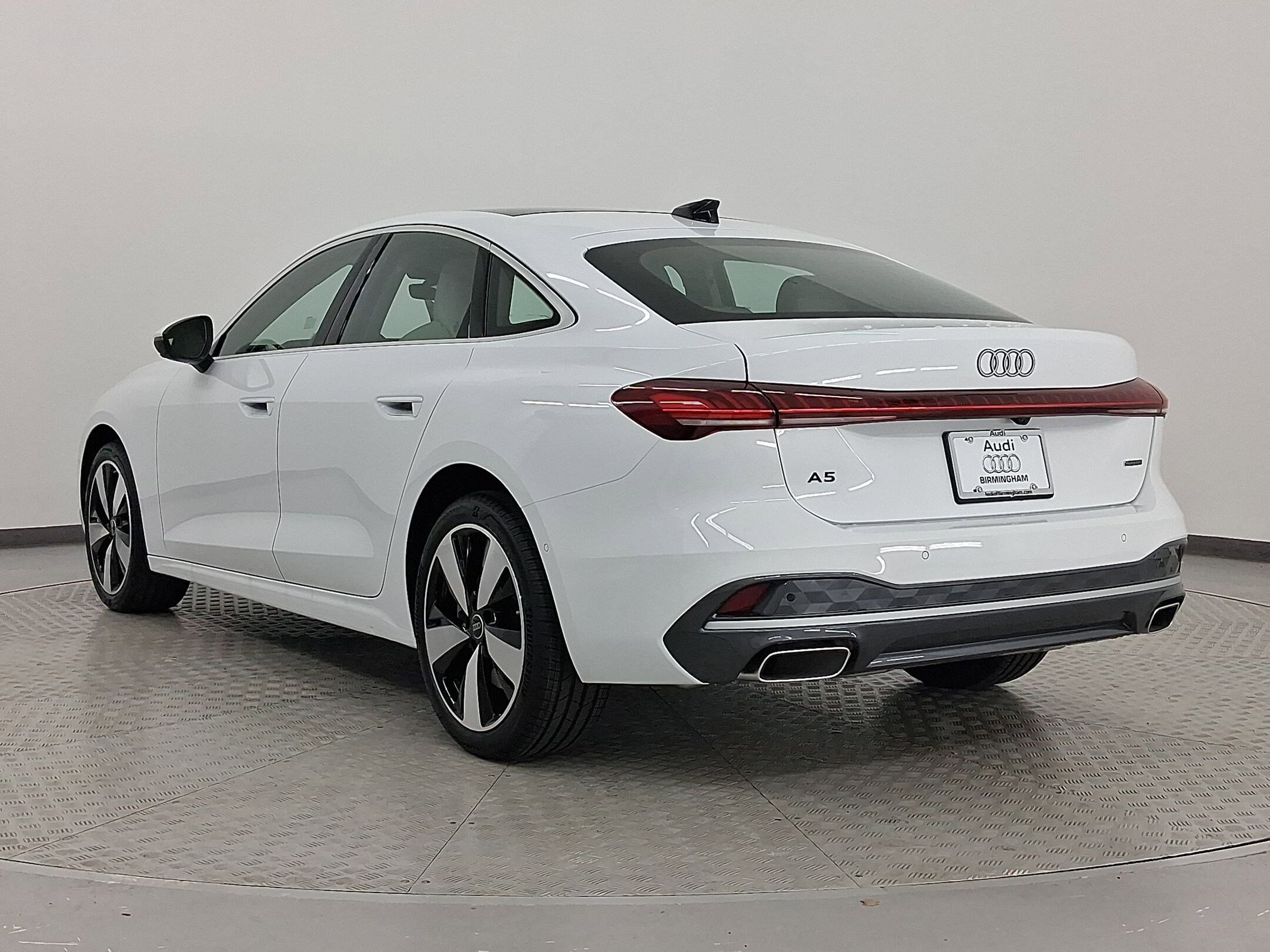 2025 Audi A5 2.0T Premium Plus photo 3