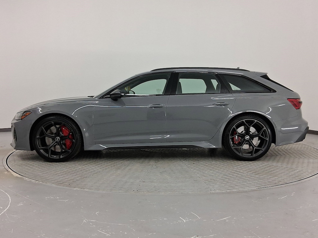 New 2026 Audi RS 6 Avant performance Wagon