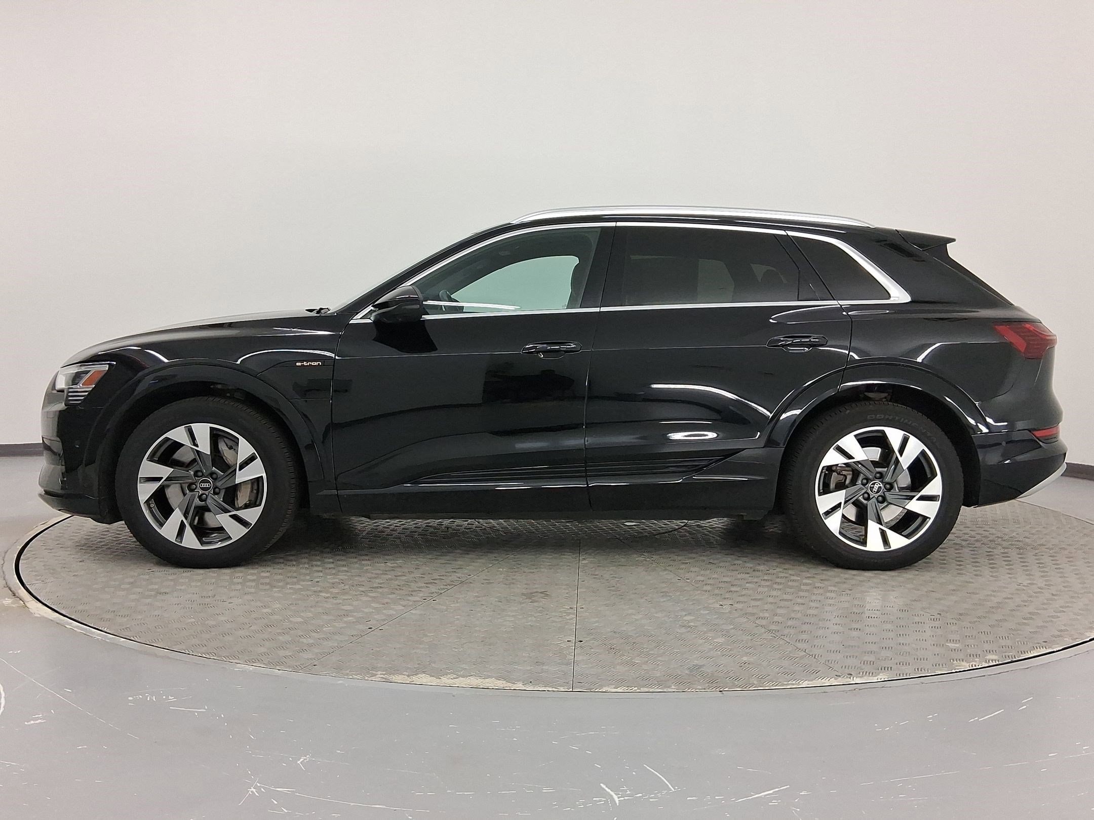 Used 2022 Audi e-tron Premium Plus with VIN WA1LAAGE7NB028093 for sale in Irondale, AL