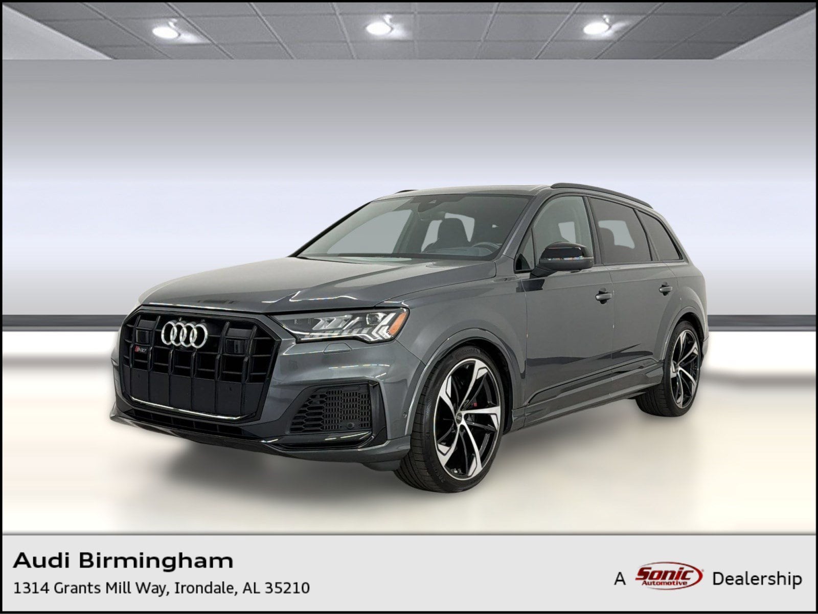 SQ7 Prestige SUV