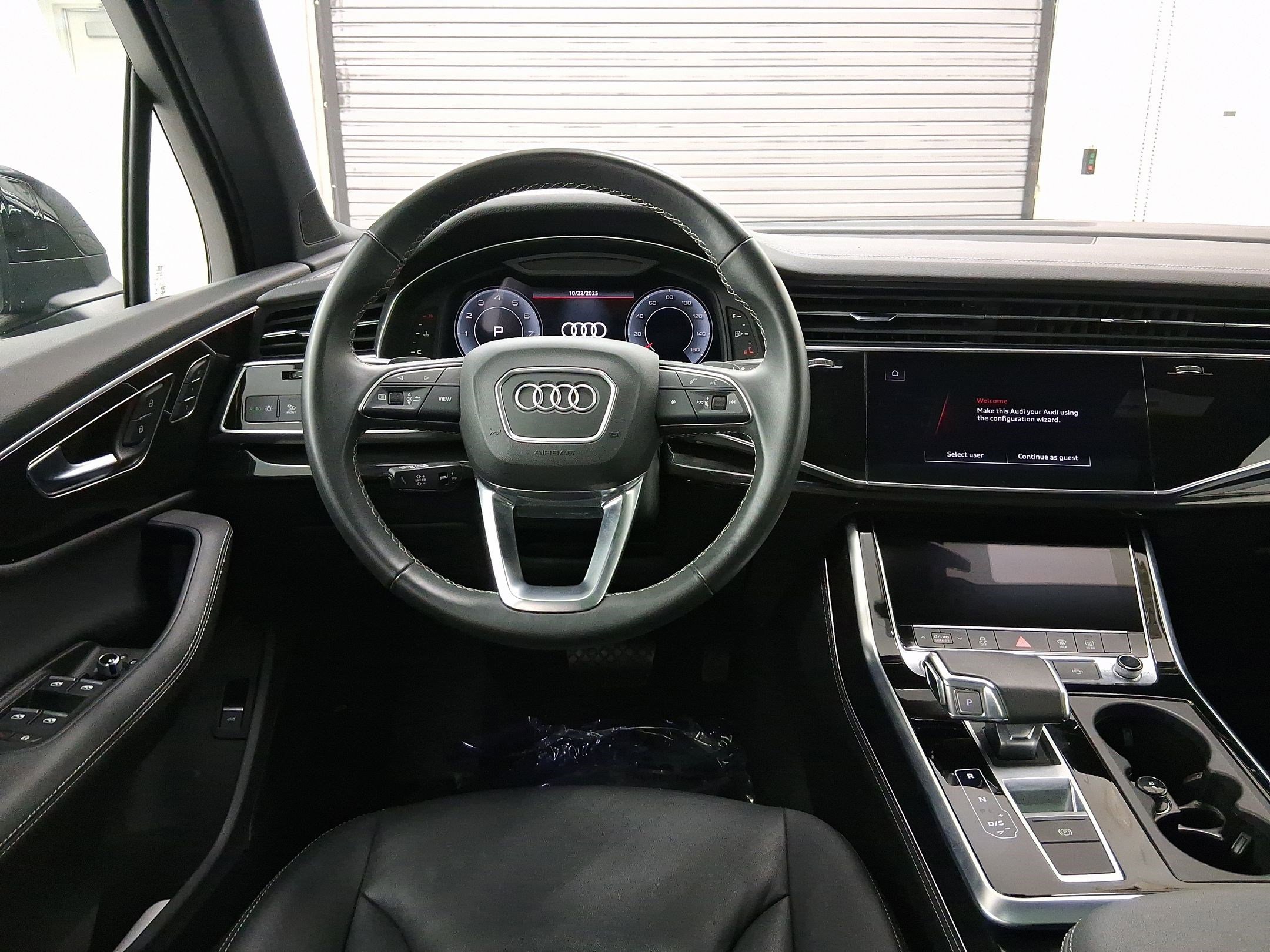 2025 Audi Q7 Premium Plus photo 3