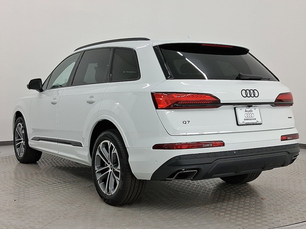 New 2026 Audi Q7 Premium SUV