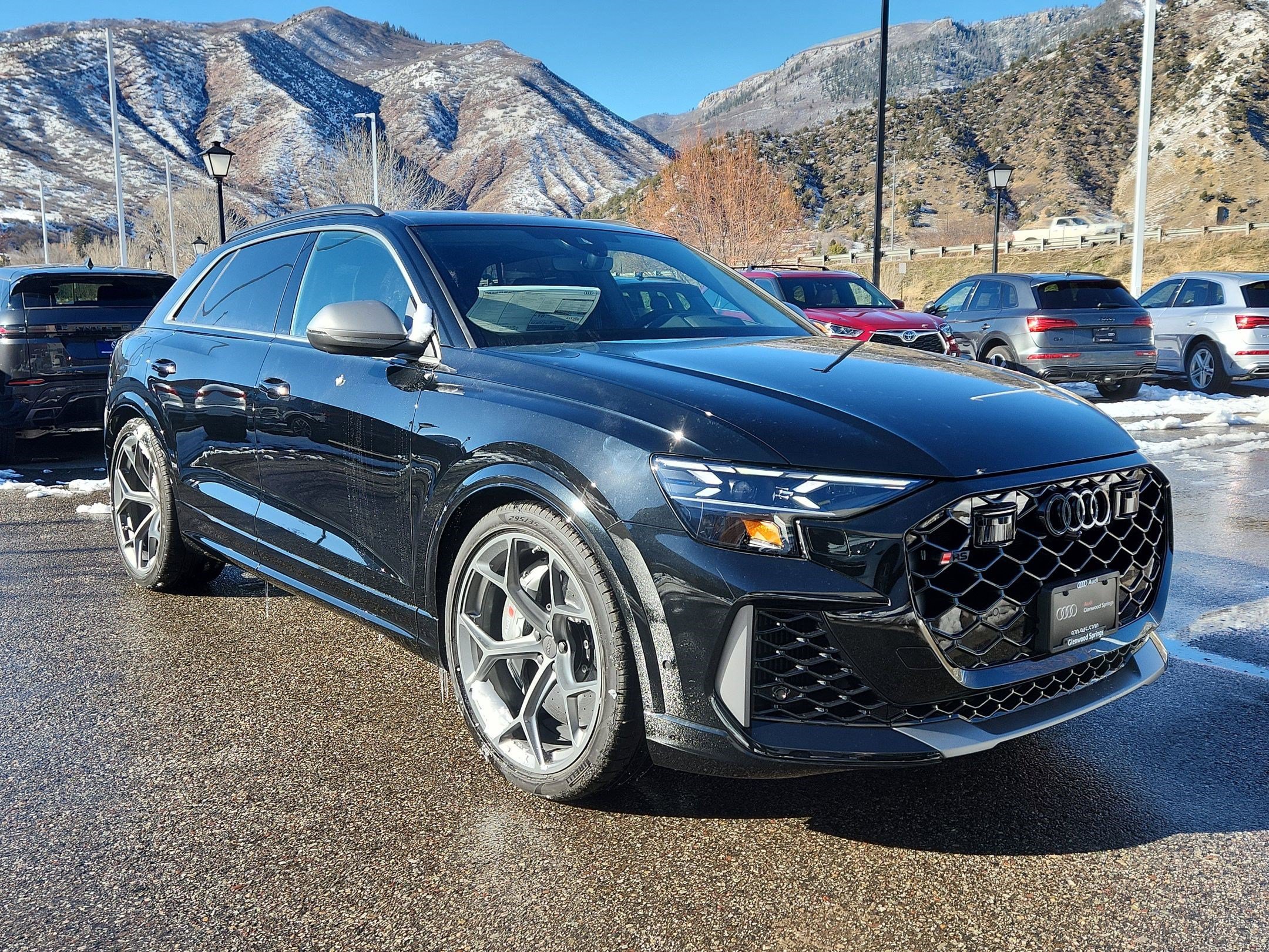 RS Q8 Performance SUV