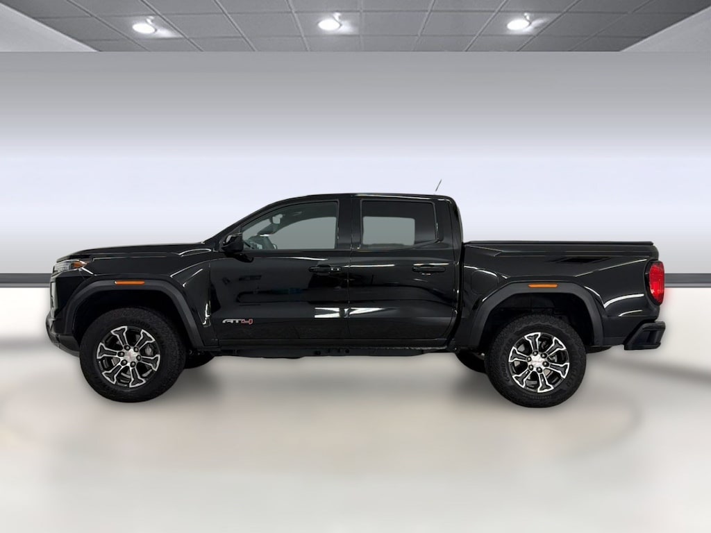 Used 2025 GMC Canyon 4WD AT4 Truck Crew Cab