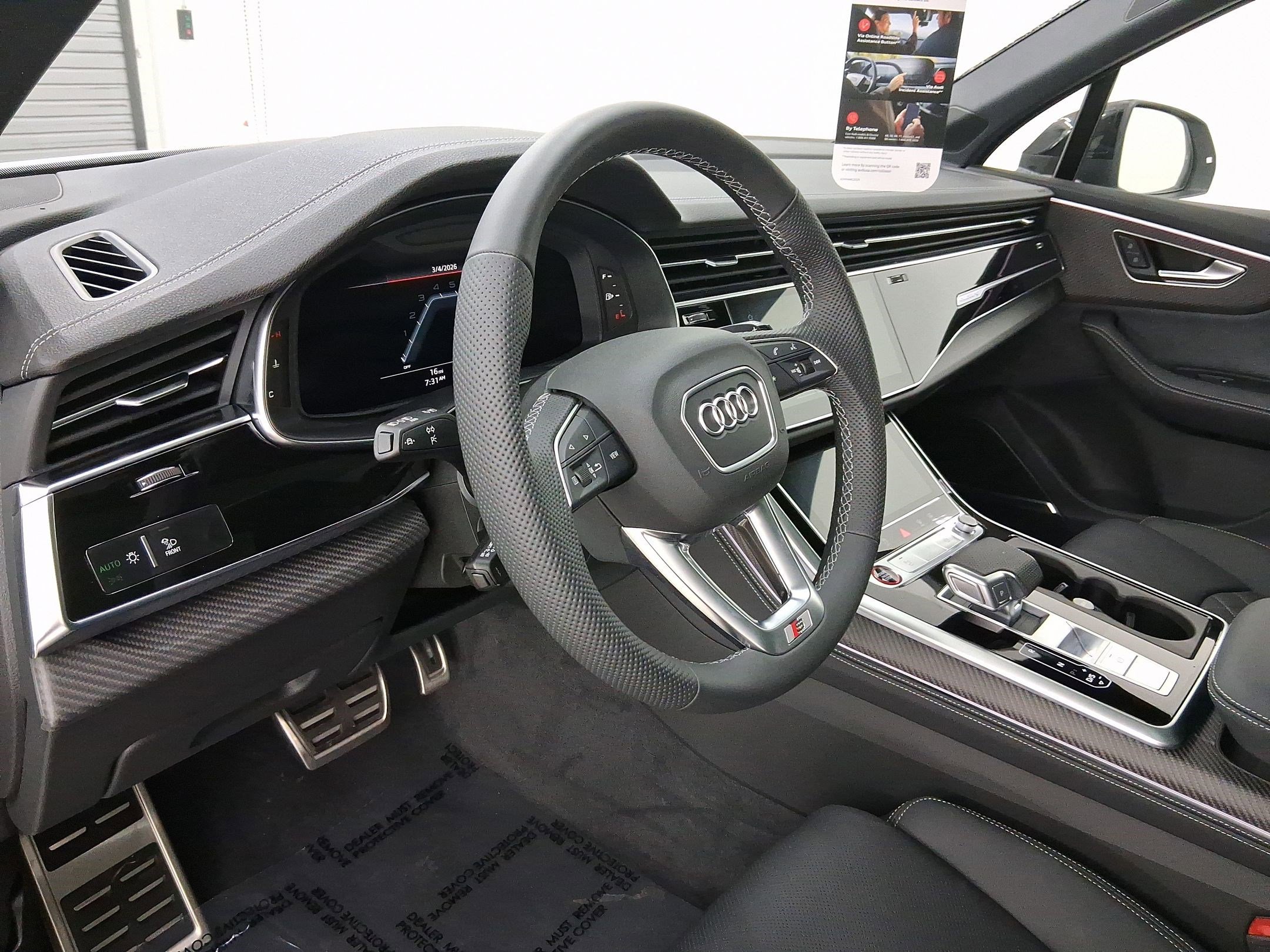 SQ7 Premium Plus SUV
